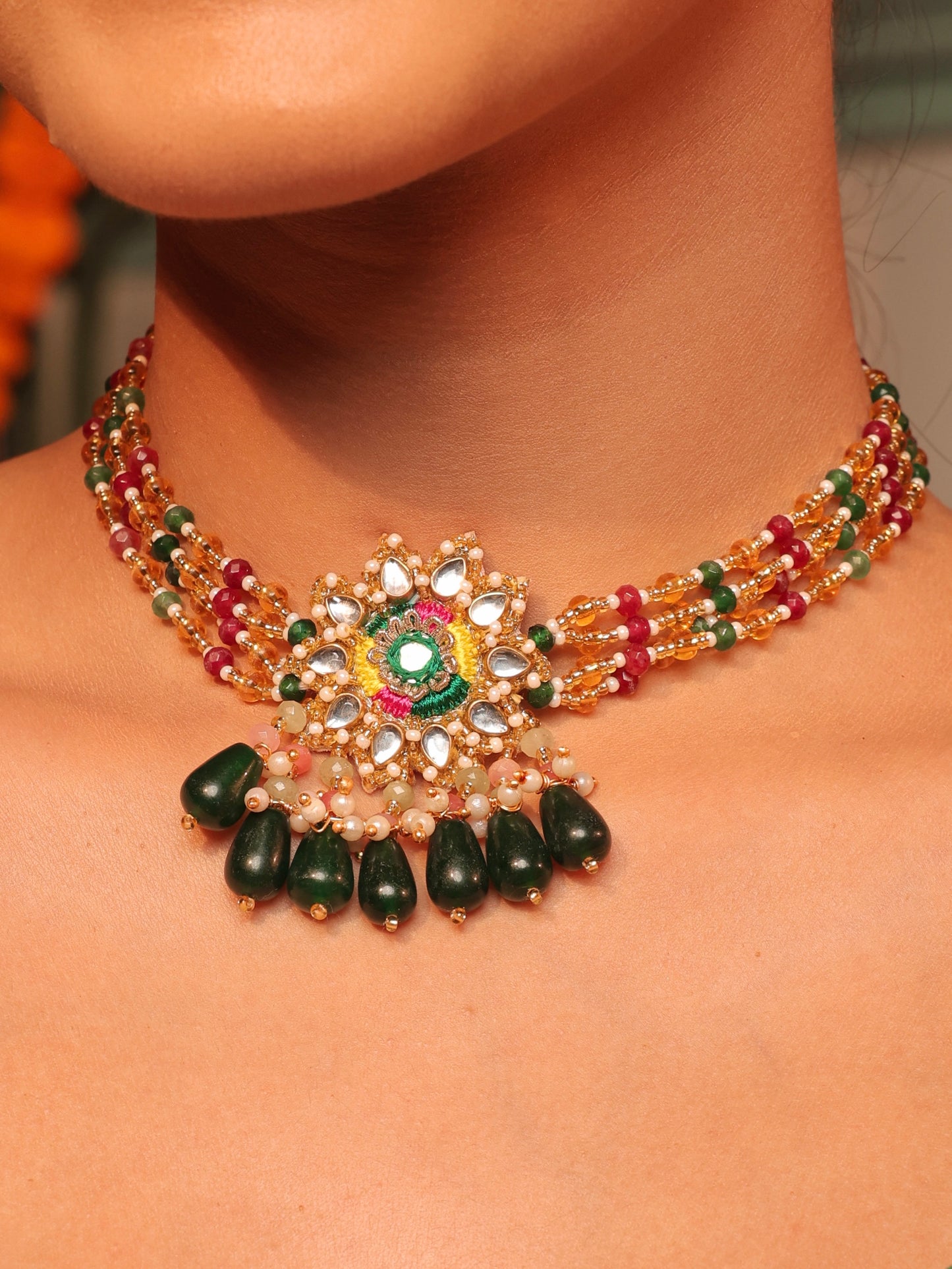 Jugni (Earrings with Earchains, Mathapatti & Choker Set)