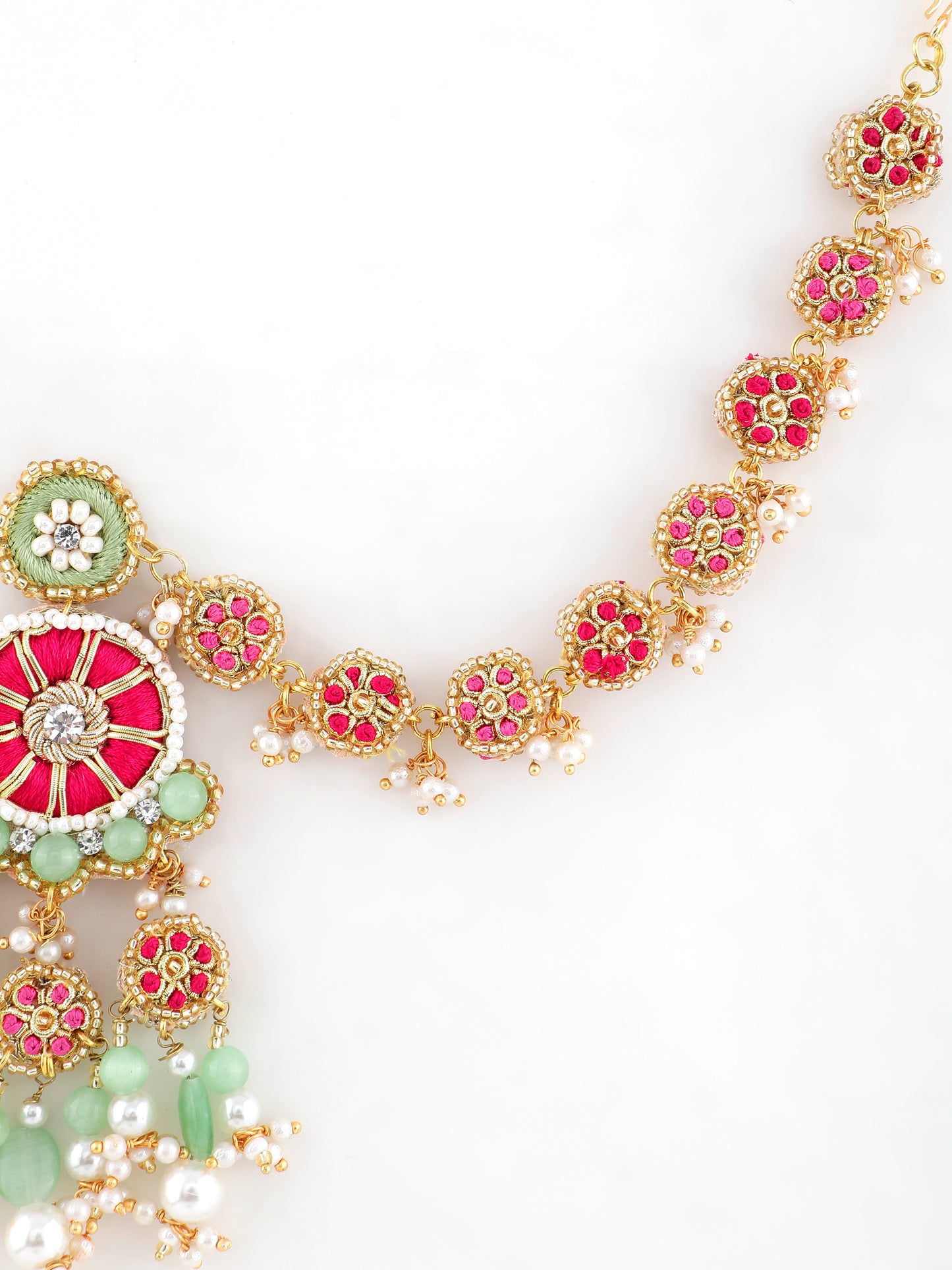 Saanjh Earrings With Single Layer Earchain