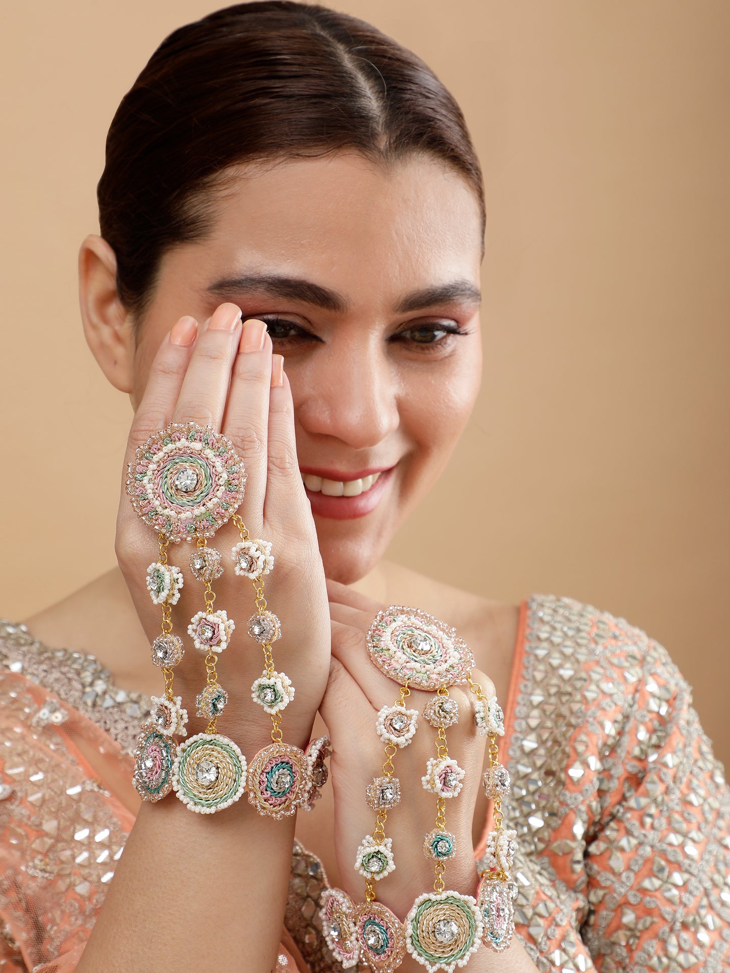 Khoobsurat Pair of Hathphool