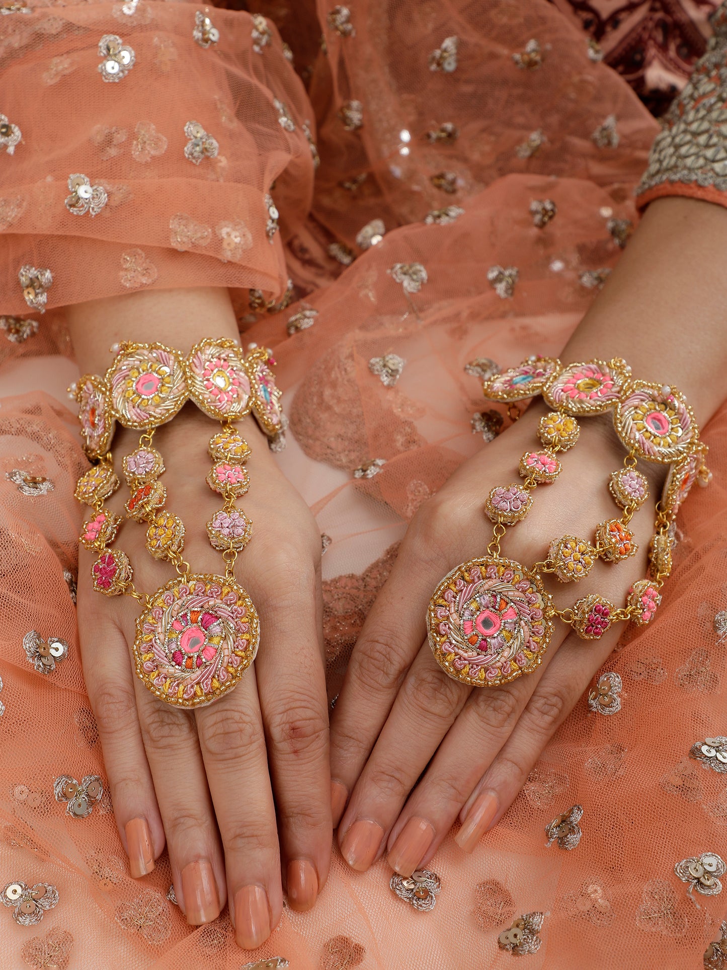 Beaming Bud Orange Pair of Hathphool