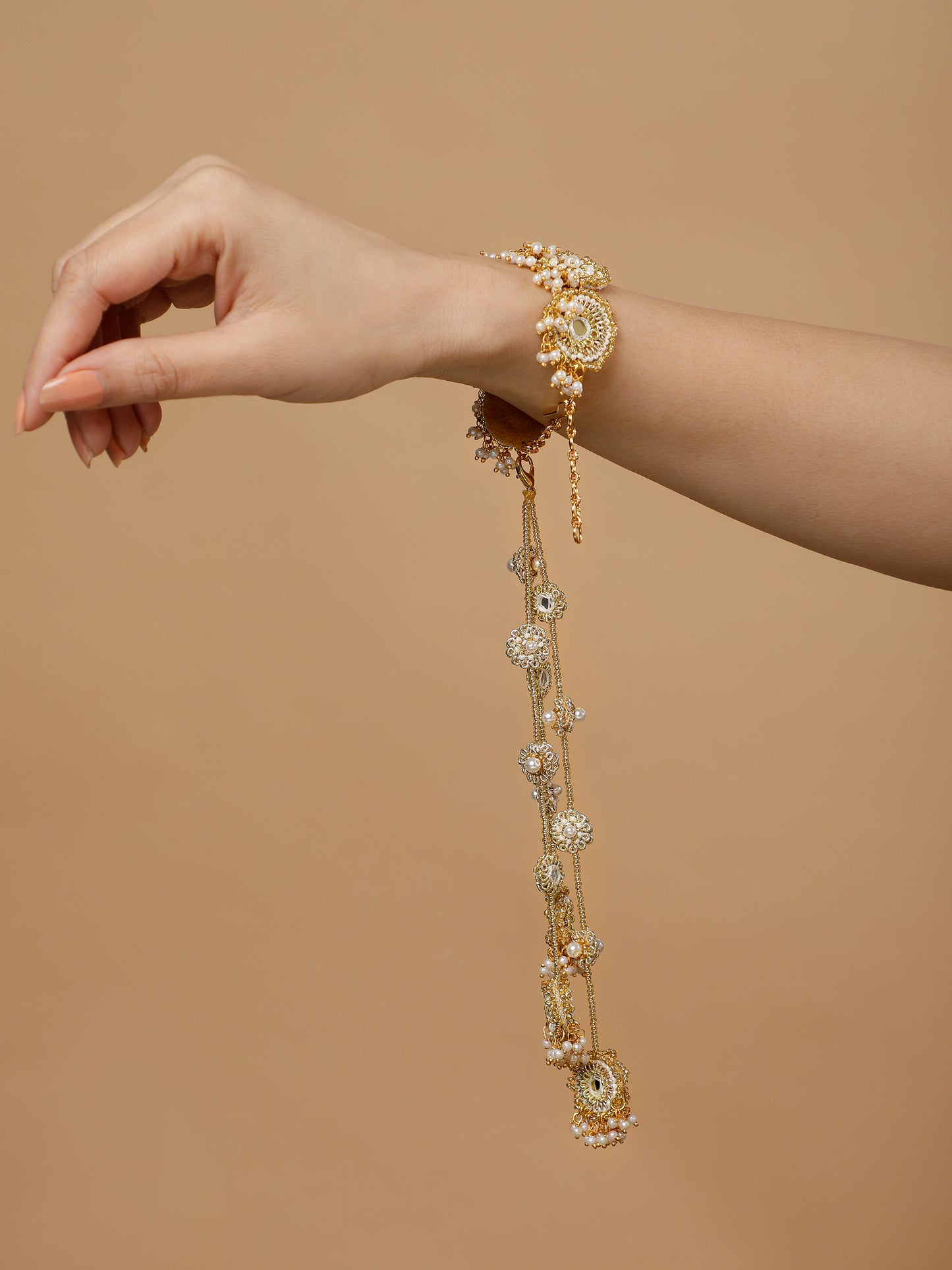 Aarzoo Pair of Embroidered Latkans