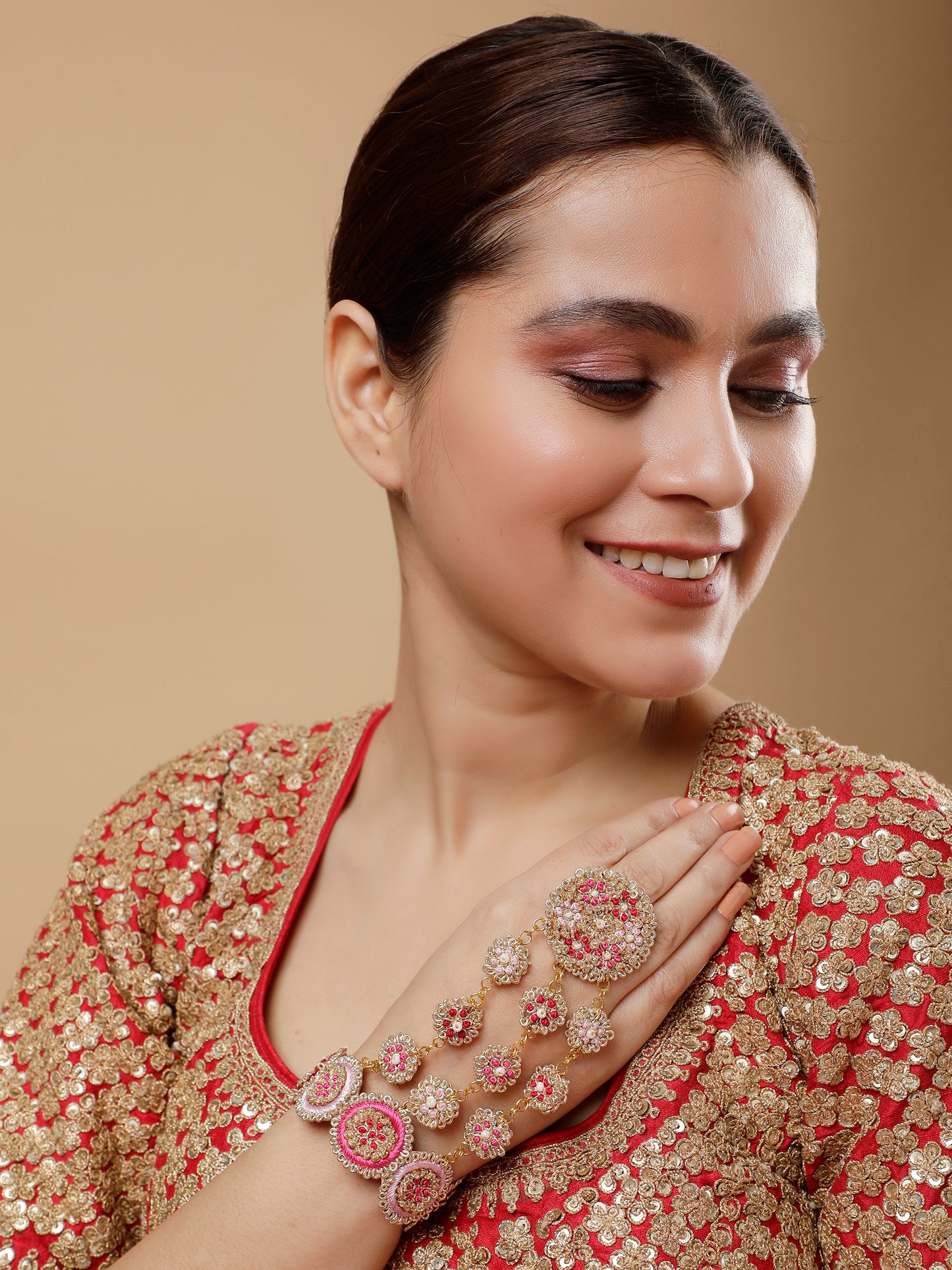 Ramya Rose Pair of Hathphool