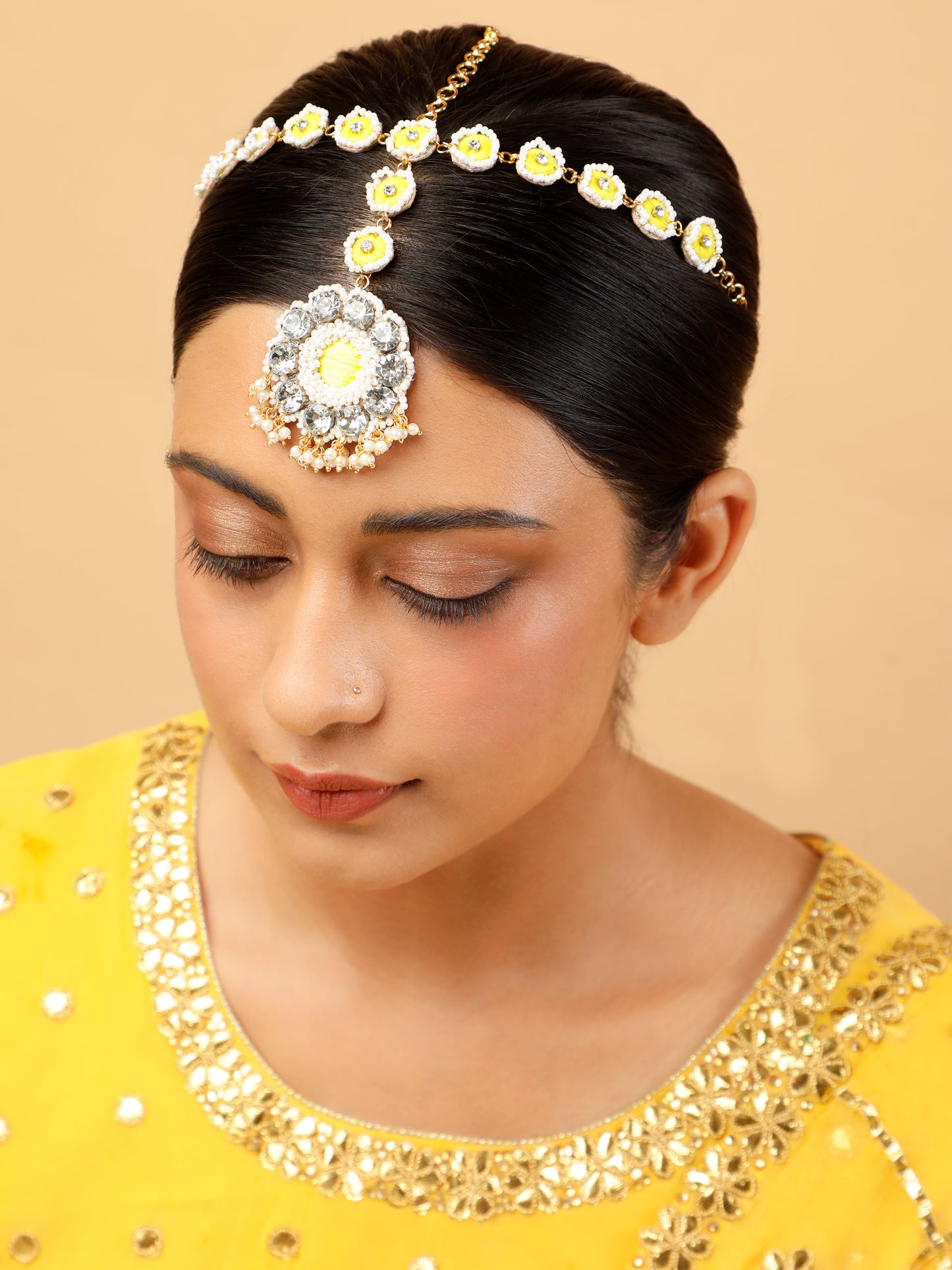 Falguni Yellow Mathapatti