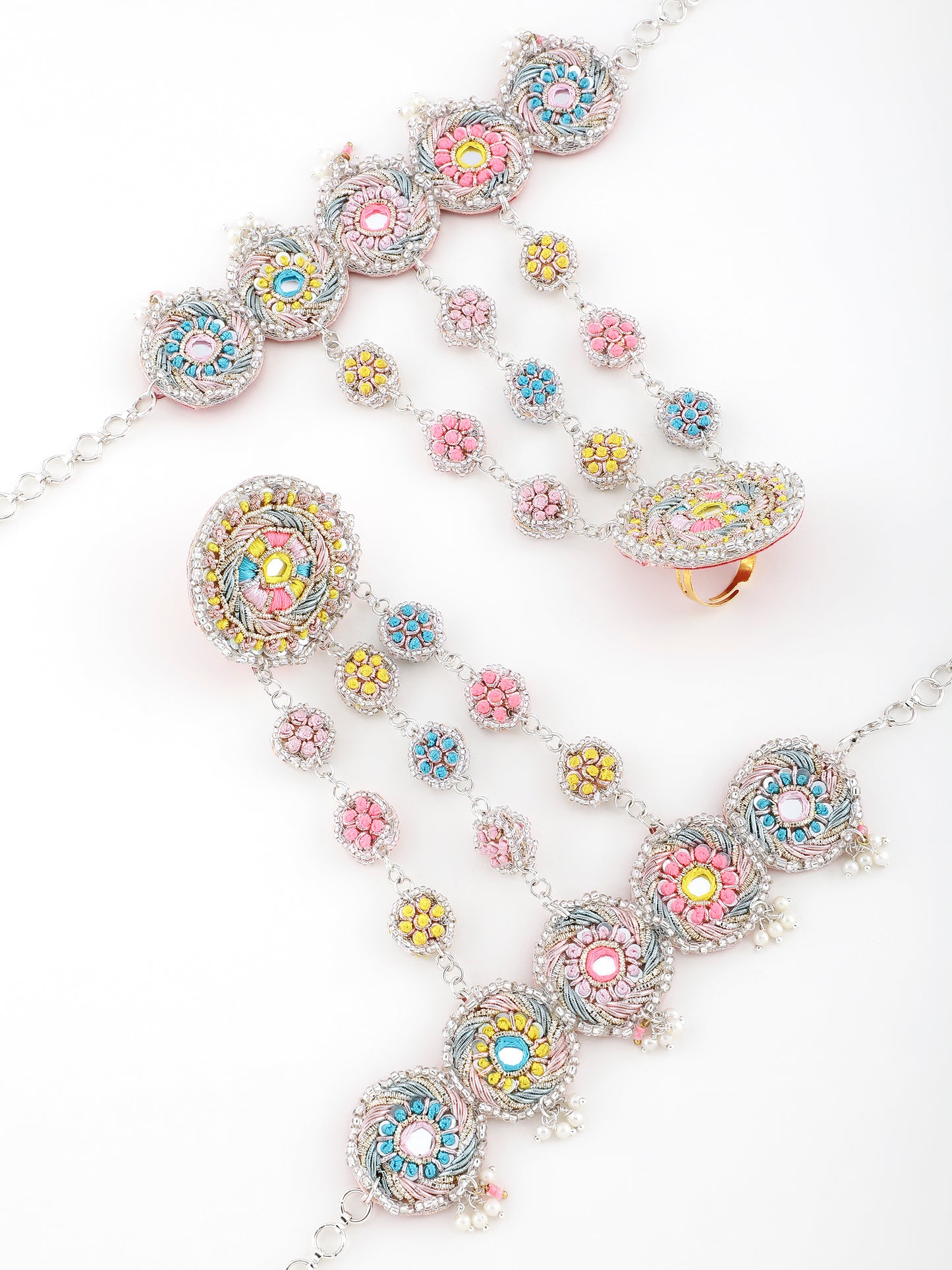 Beaming Bud Pink (Earrings, Mathapatti, Sleek Necklace & Pair Of Haathphool Set)