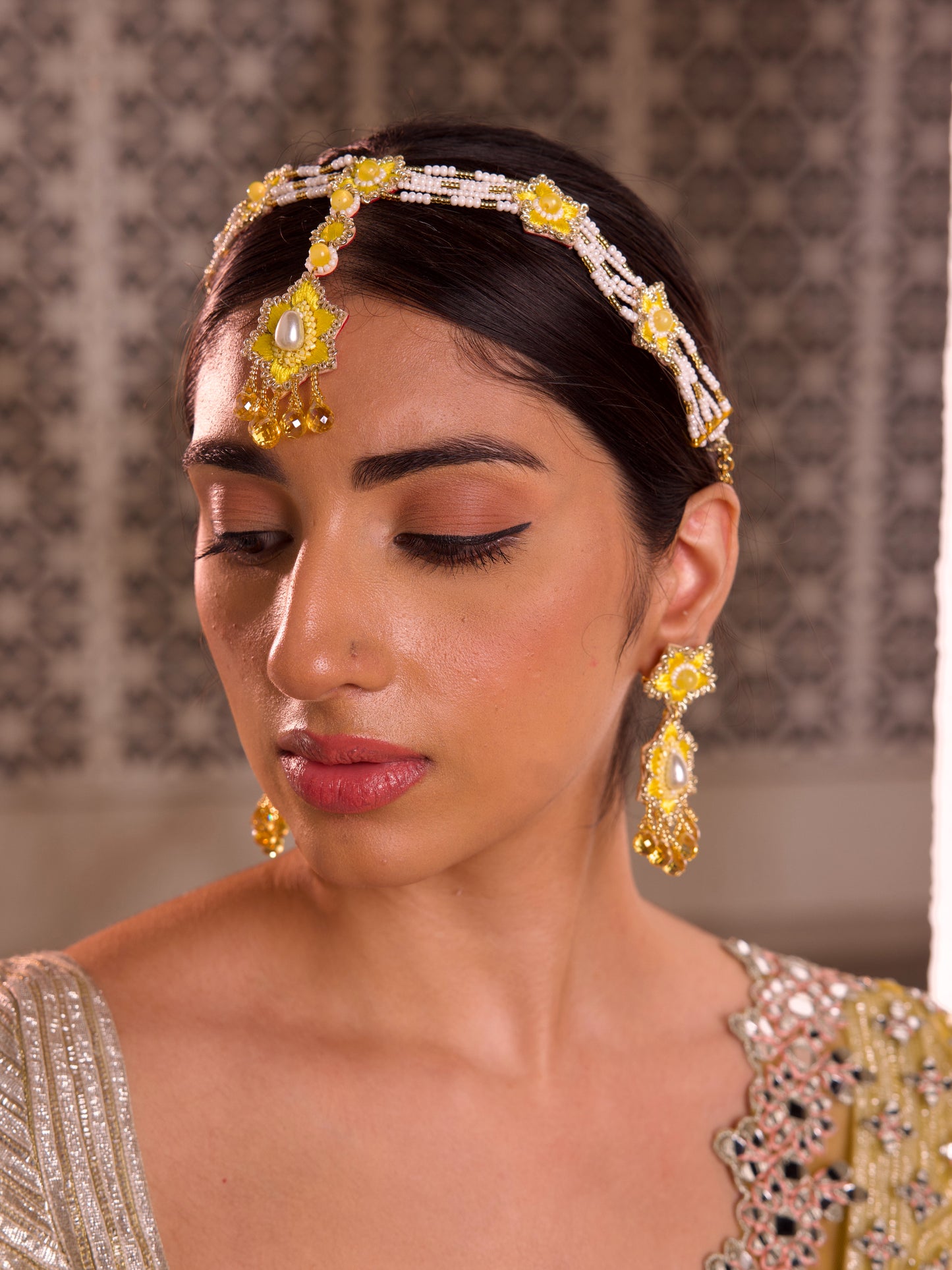 Blossom (Earrings & Mathapatti Set)