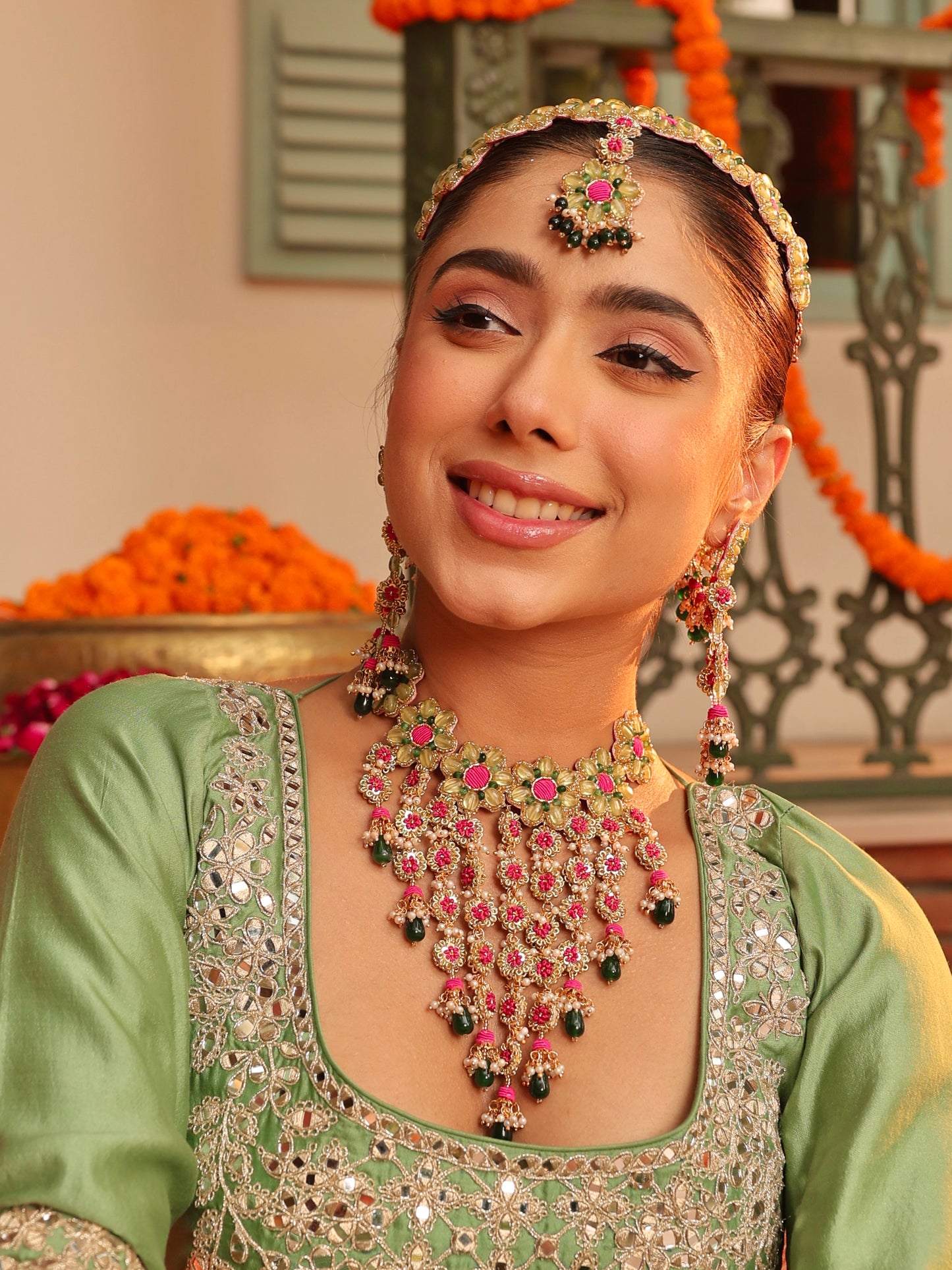 Gulabo (Earrings with Earchains, Mathapatti & Necklace Set)