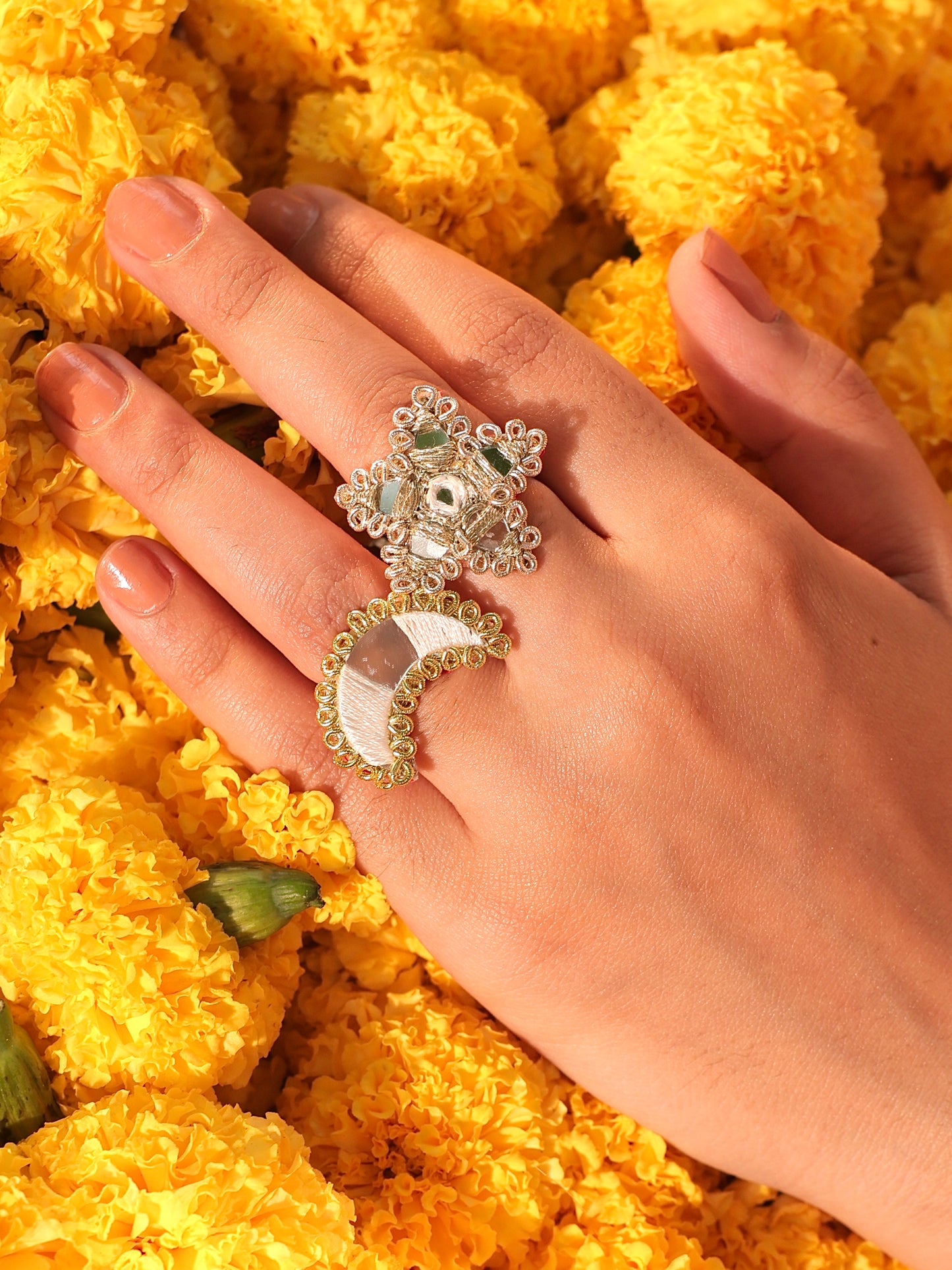 Gul Sitara Gold Ring Set