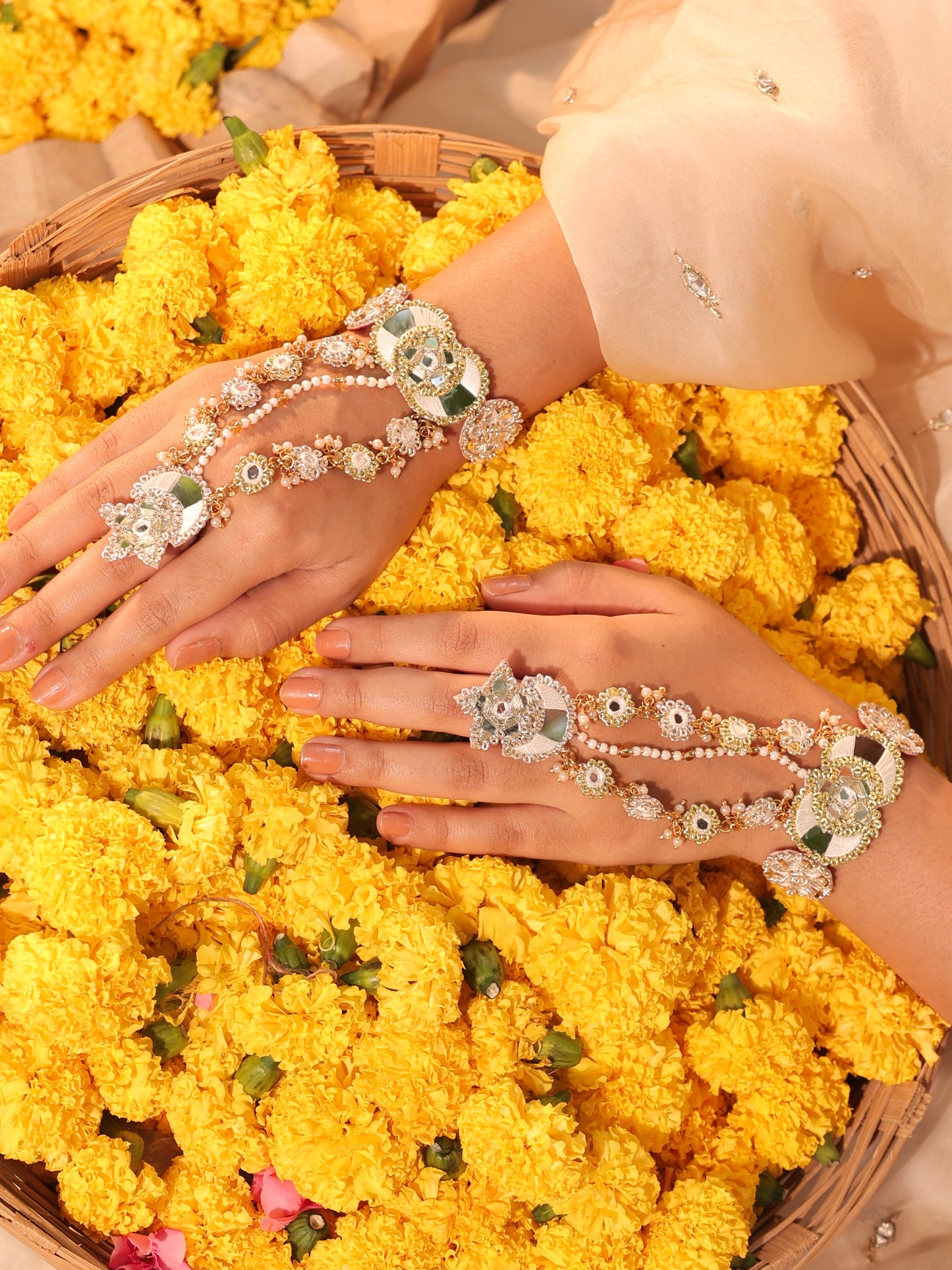 Gul Sitara Gold (Earrings with Earchains, Mathapatti, Choker & Pair of Hathphool Set)