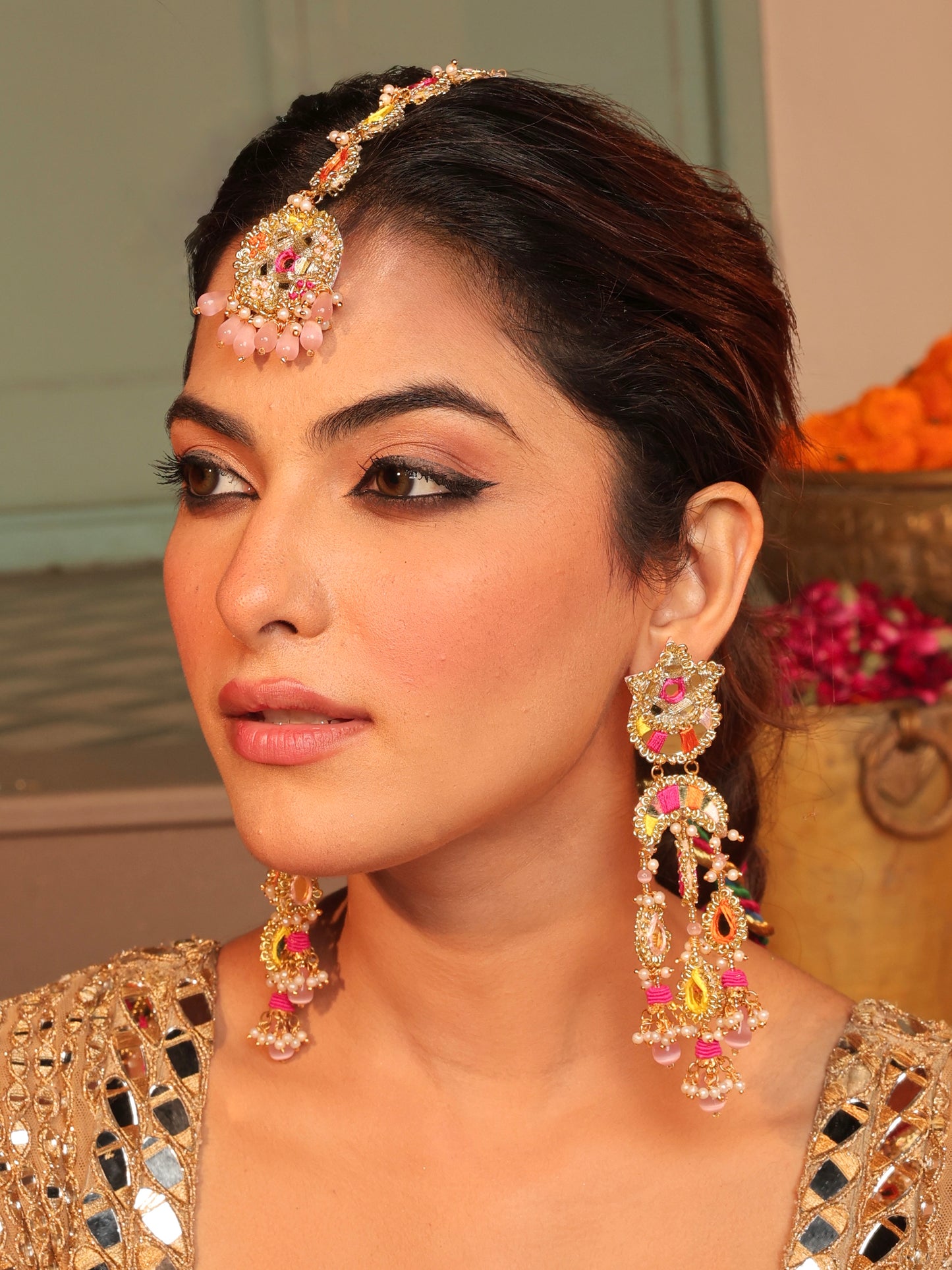 Gul Sitara Multi Mangtikka