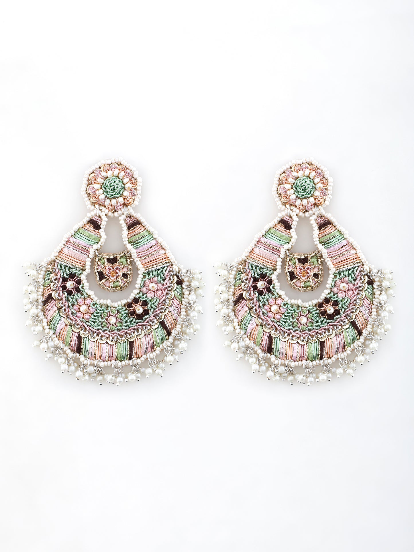 Inaya Set (Earrings, Sheeshpatti & Set Of Haathphool Set)