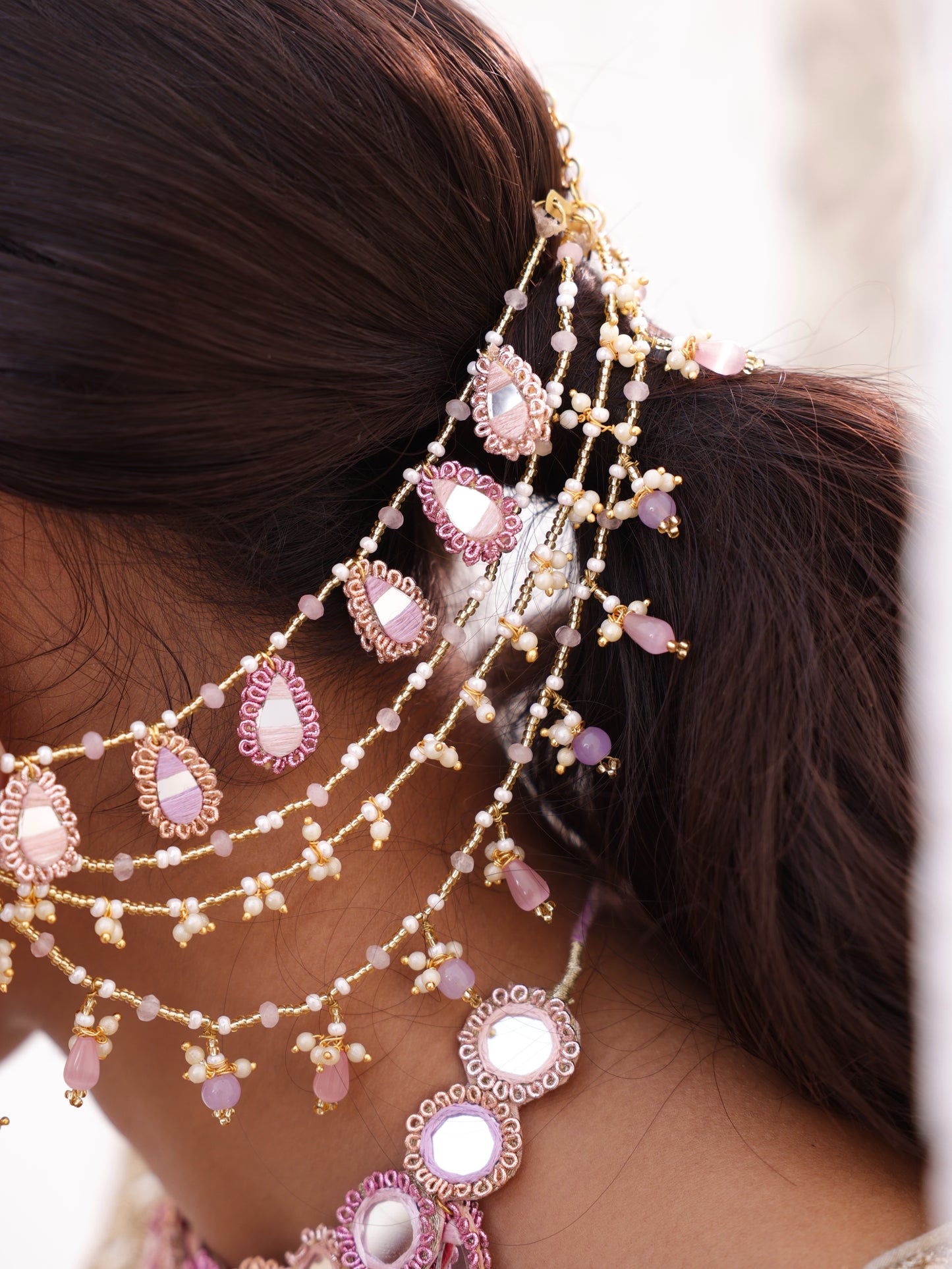Ishq Lilac Earchains