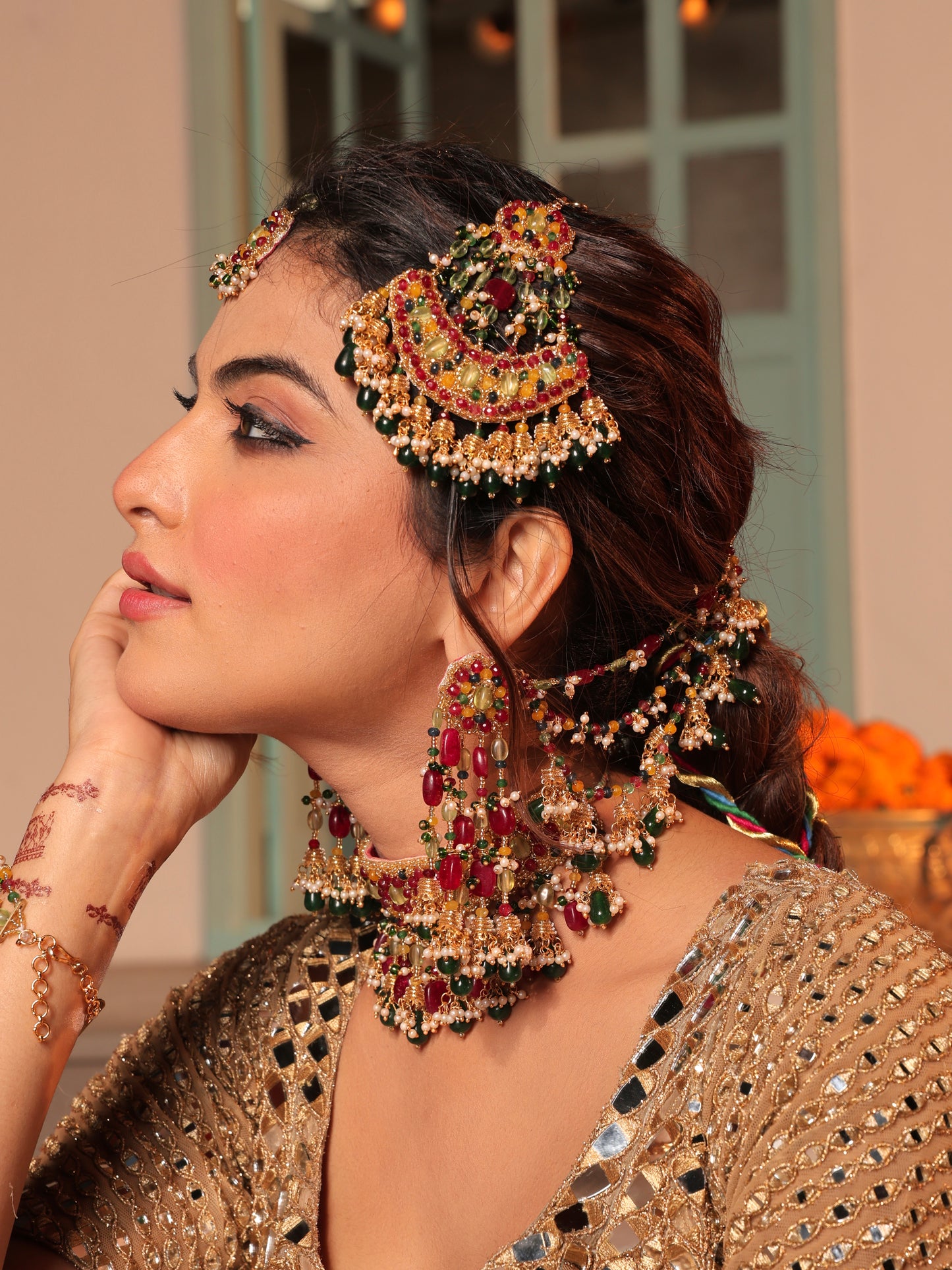Noorani (Earrings with Earchain, Mangtikka, Passa & Choker Set)