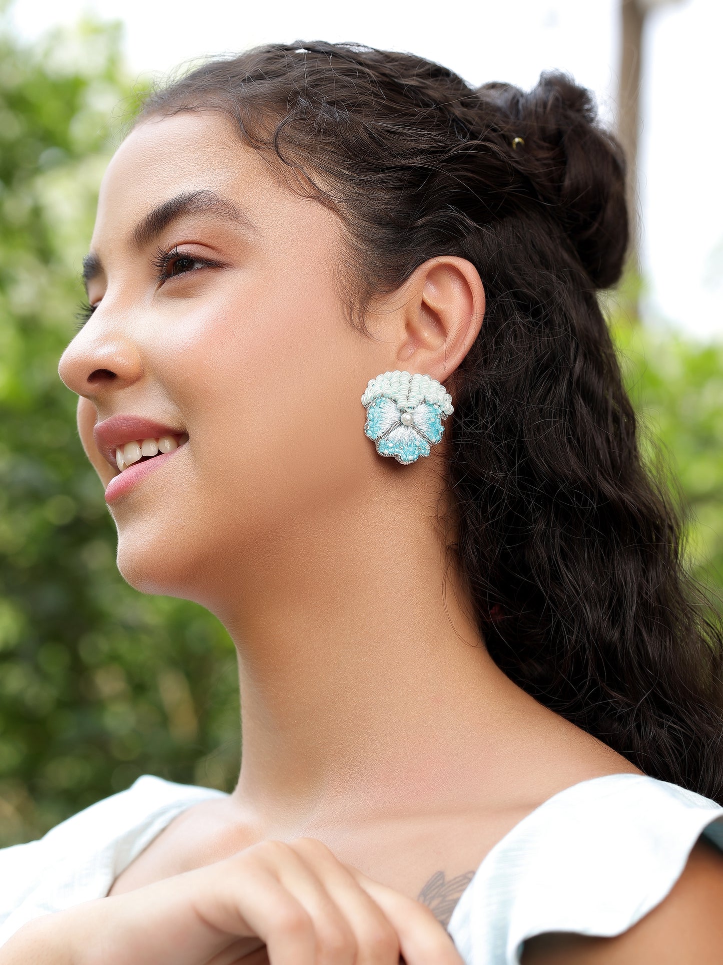 Pansy Love Earrings - Blue