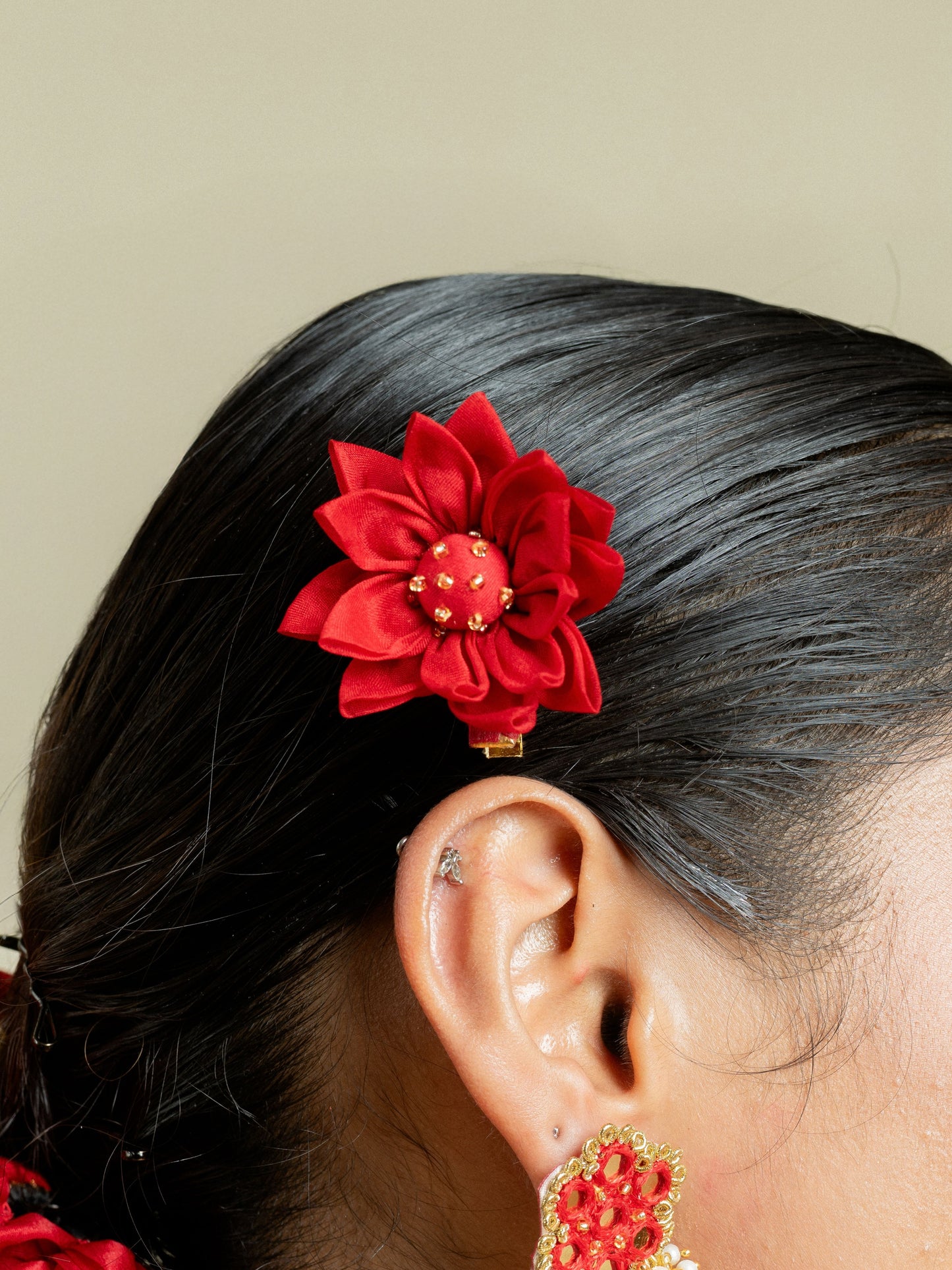 Sindoor Head-To-Toe Karwa Chauth Shringaar Hamper
