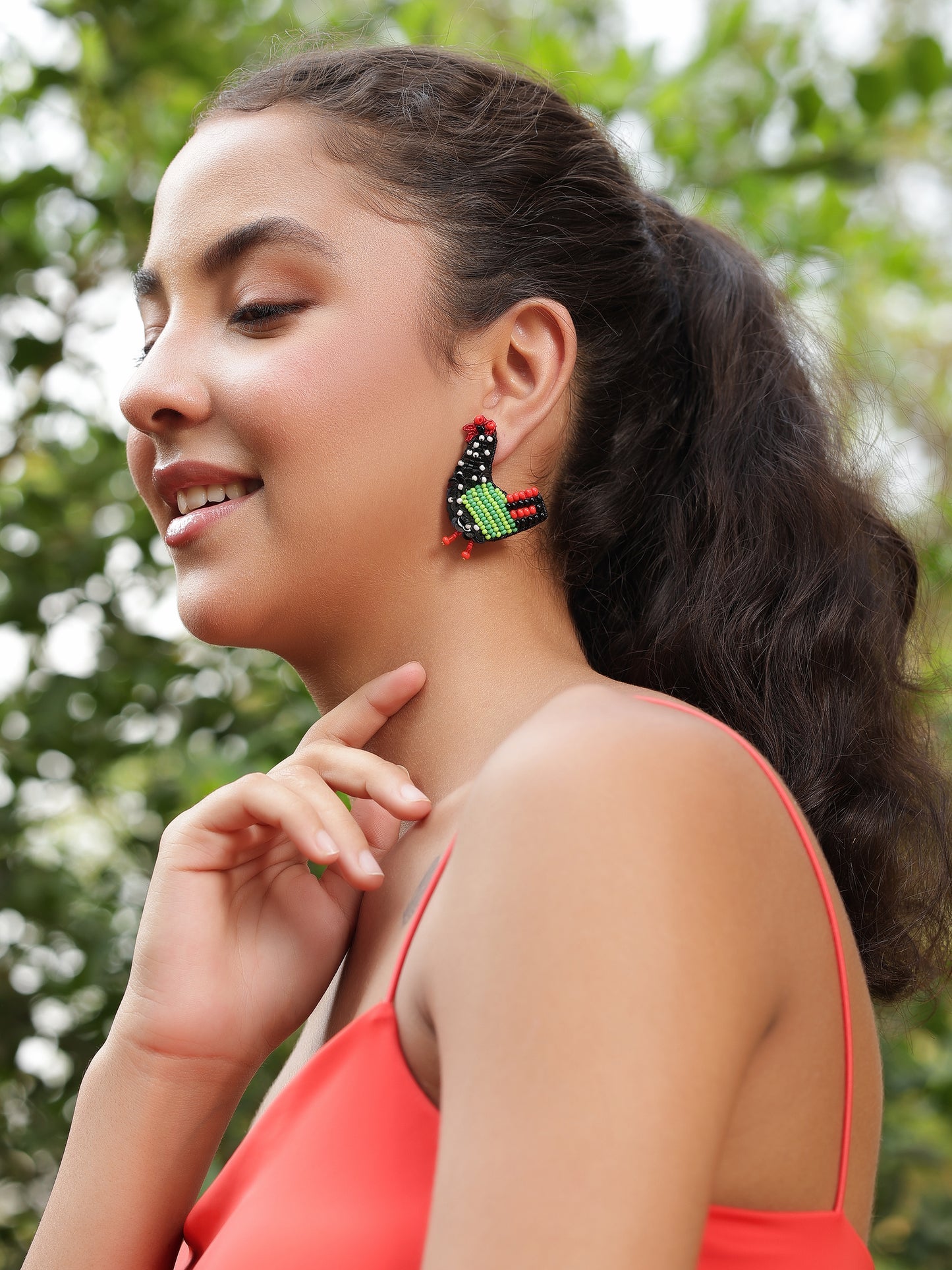 Hen Earrings