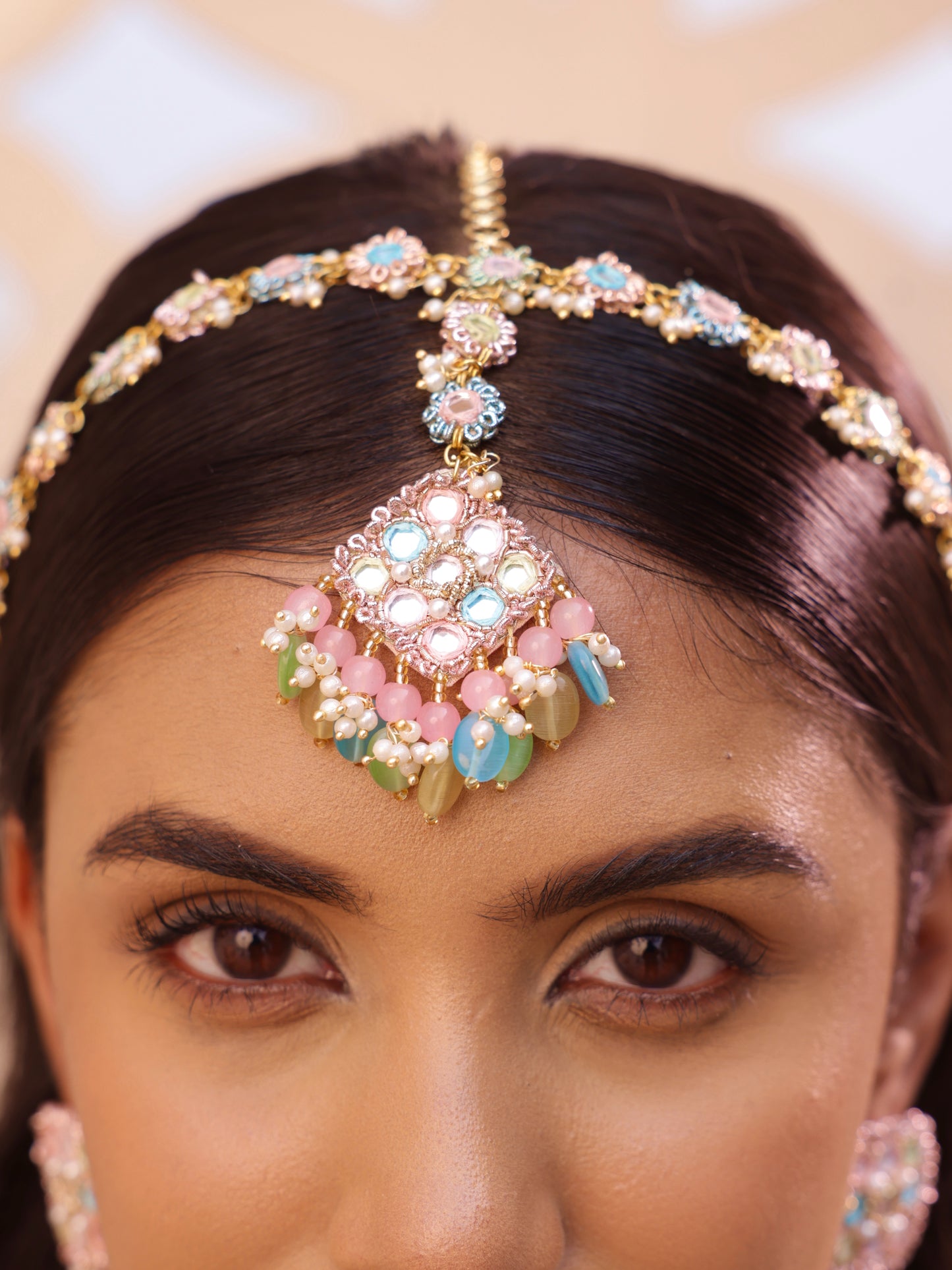 Ulfat (Jhumki Earrings, Mathapatti & Pair of Hathphool Set)
