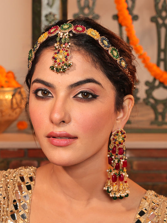 Noorani (Earrings & Mathapatti Set)
