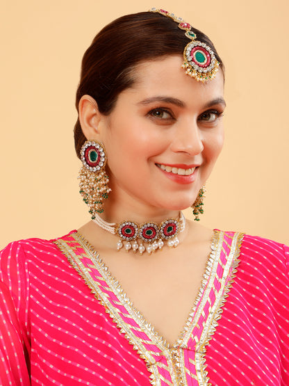 Falguni Green (Earrings, Mangtikka & Choker)