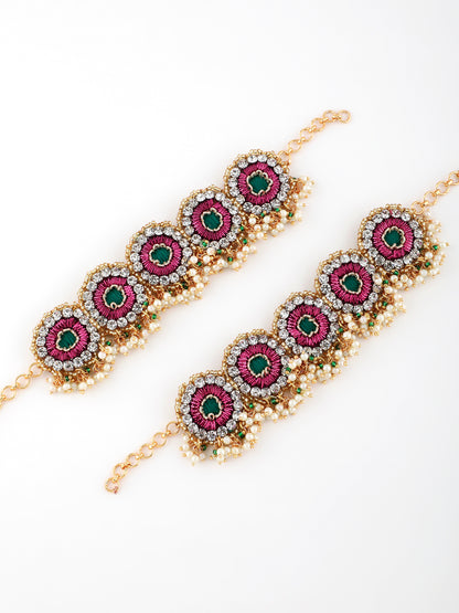 Falguni Green Pair of Bracelets