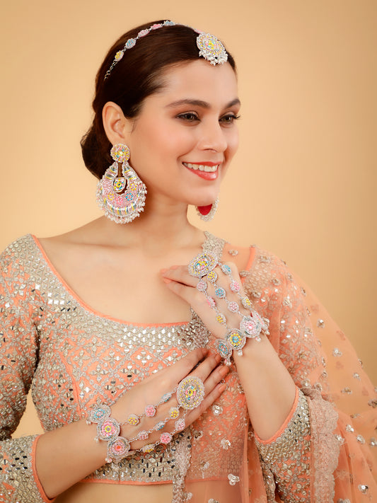 Beaming Bud Pink (Earrings, Mathapatti & Pair Of Haathphool)