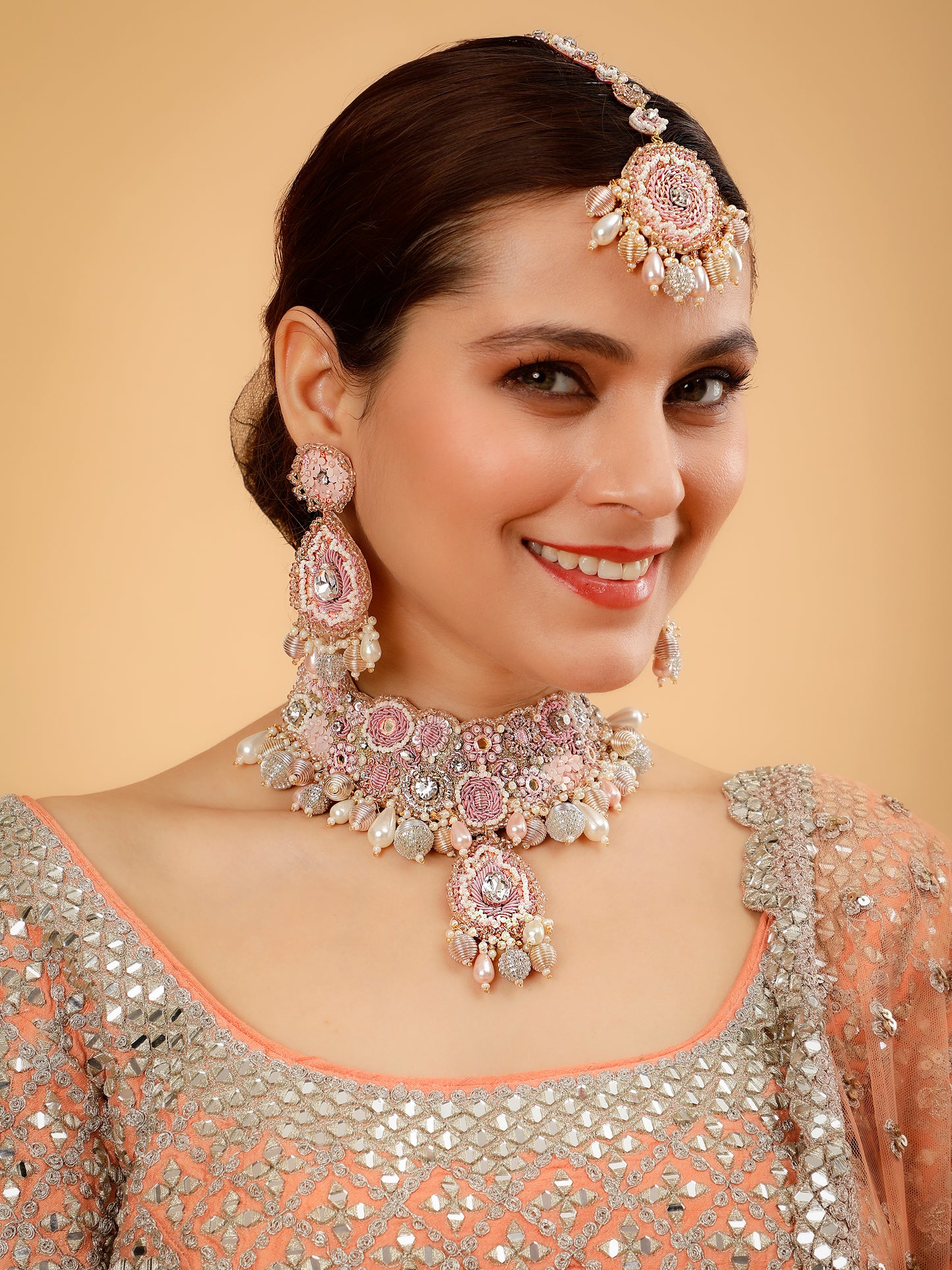 Khoobsurat Pink (Earrings, Mangtikka & Necklace)