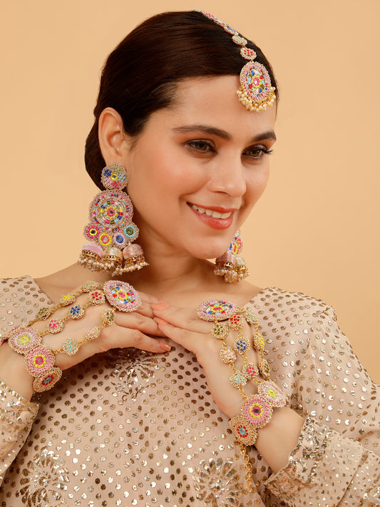 Freya (Earrings, Mathapatti & Pair of Hathphool)