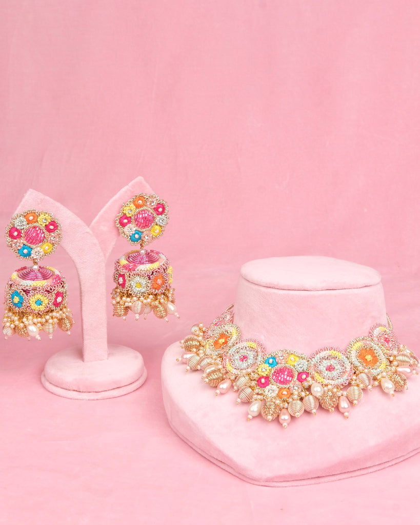 Zunaira Set (Earrings & Neckpiece)