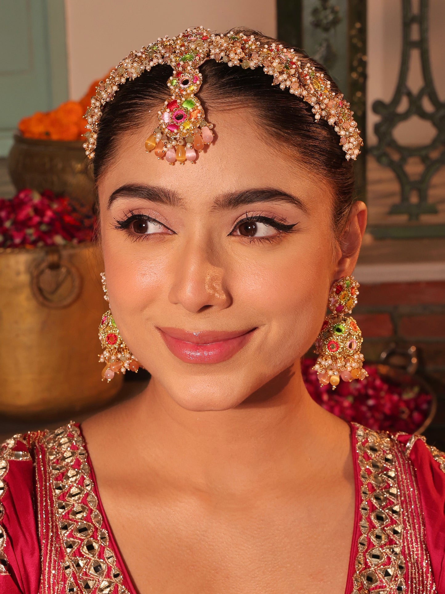 Bahaar (Jhumki Earrings & Mathapatti)