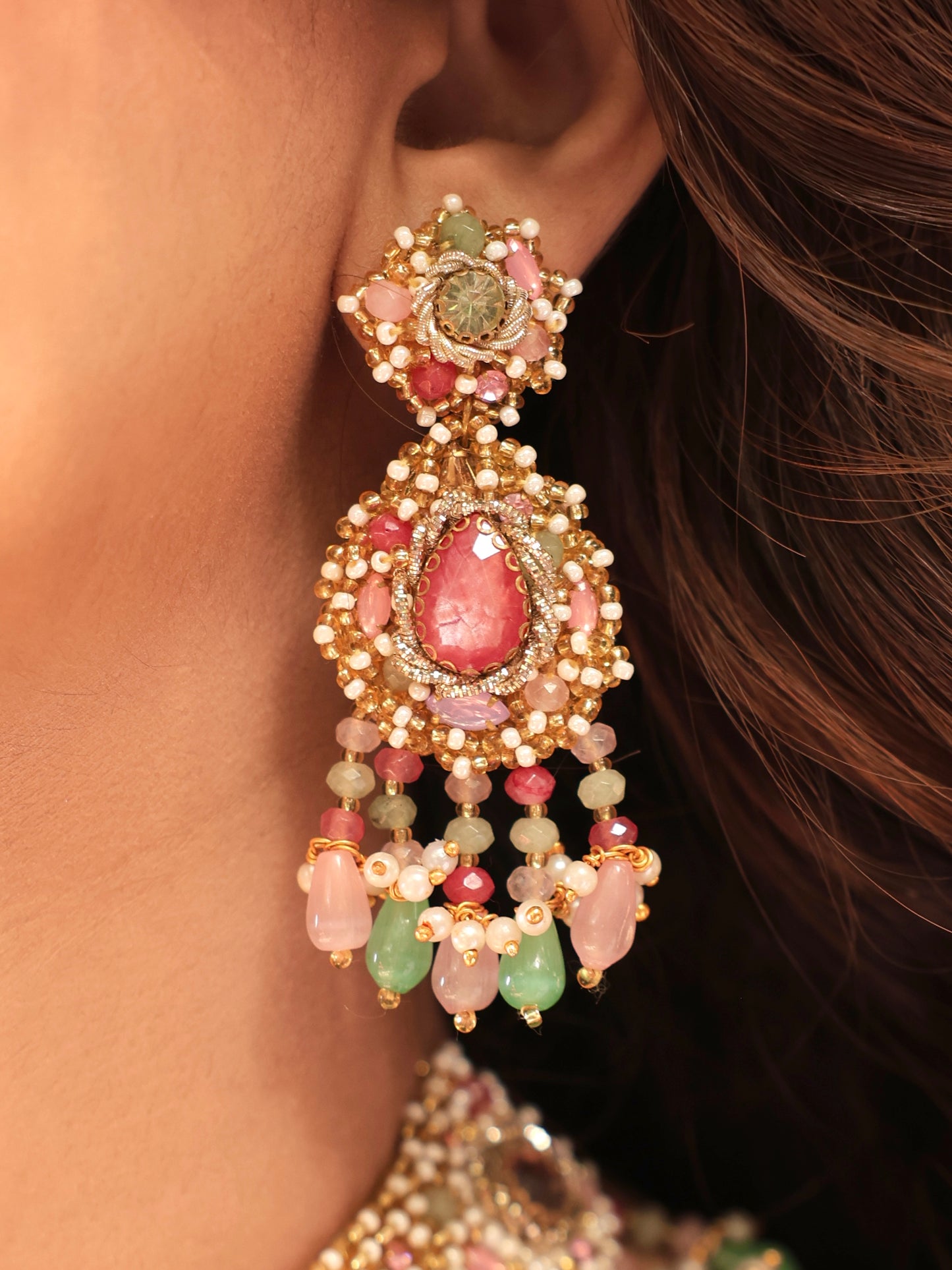 Dream Girl (Drop Earrings & Mathapatti Set)