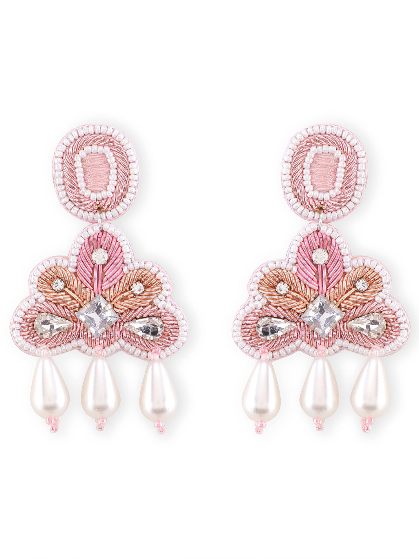 Eka (Earrings & Mathapatti)