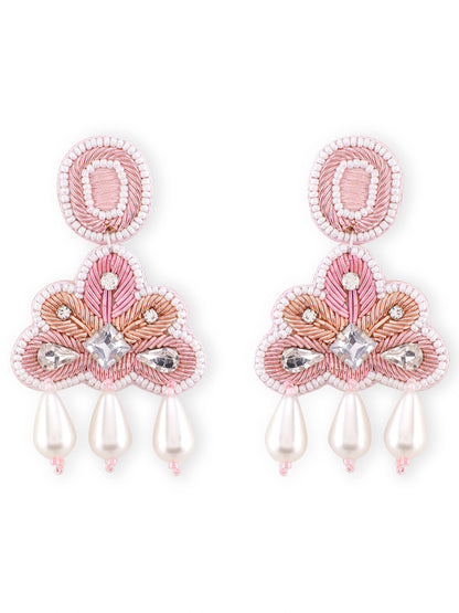 Eka (Earrings & Mathapatti)