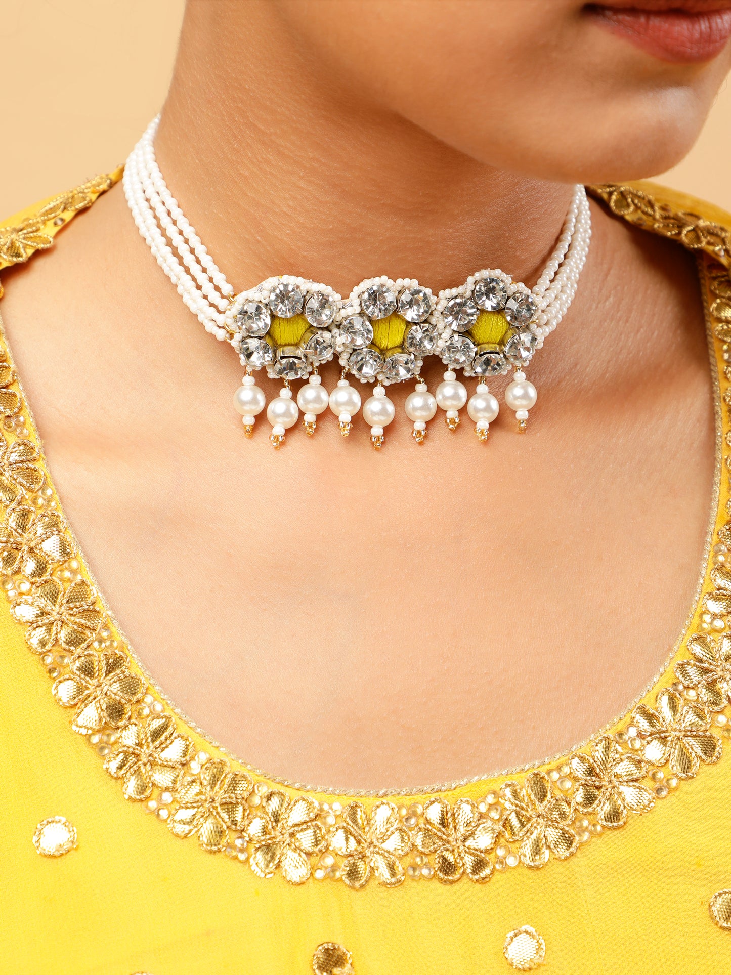 Falguni Yellow (Choker, Earrings & Mangtikka)