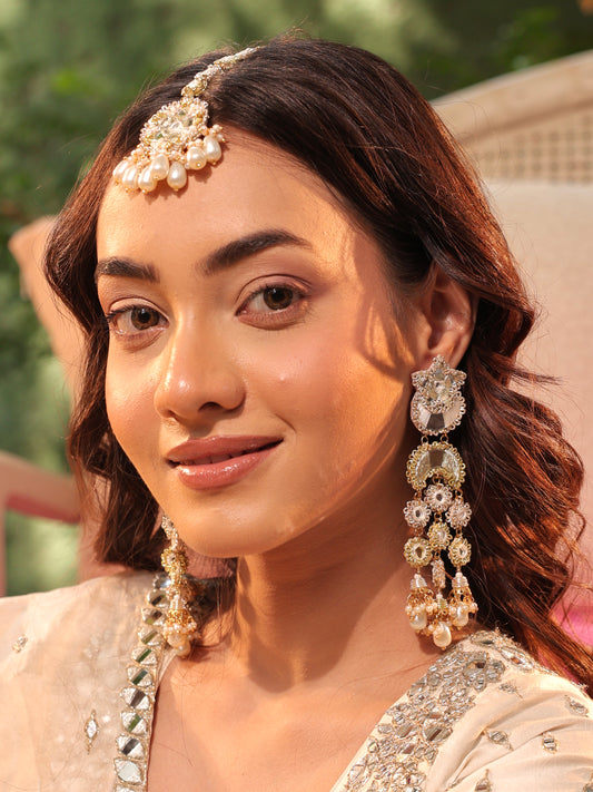 Gul Sitara Gold (Earrings & Mangtikka Set)