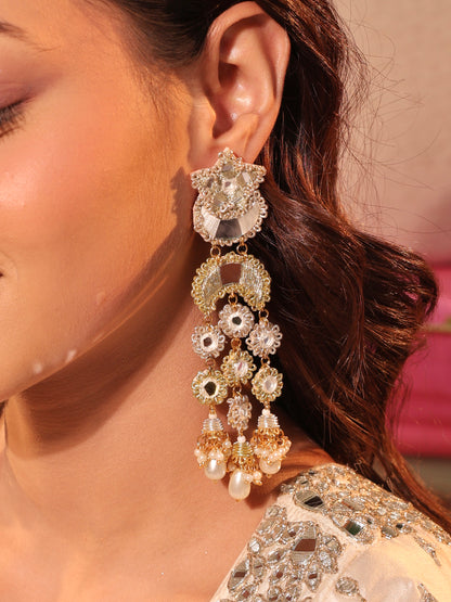 Gul Sitara Gold (Earrings with Earchains, Mathapatti, Choker & Pair of Hathphool with Embroidered Latkans Set)
