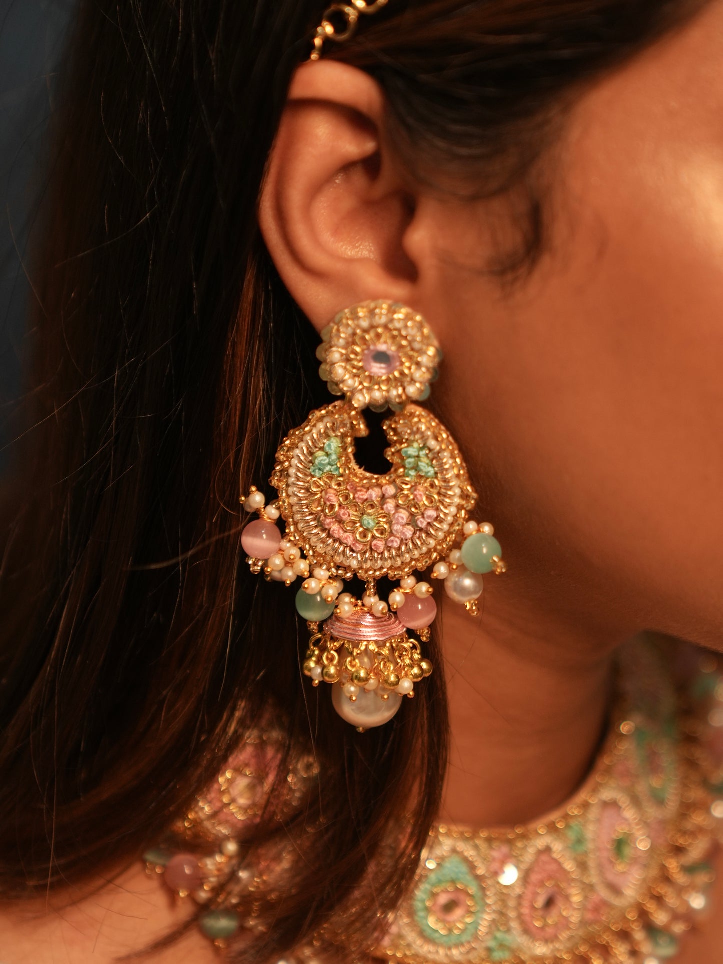 Fiza Set (Choker, Earrings, Mathapatti & Set Of Haathphool)