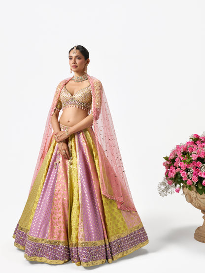 Mehbooba Lehenga Set - Multi