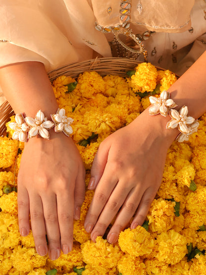 Kaju Katli Cowrie Pair Of Bracelets