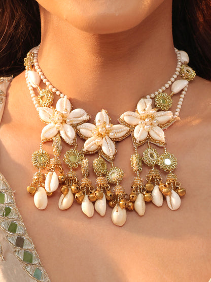 Kaju Katli Cowrie Choker