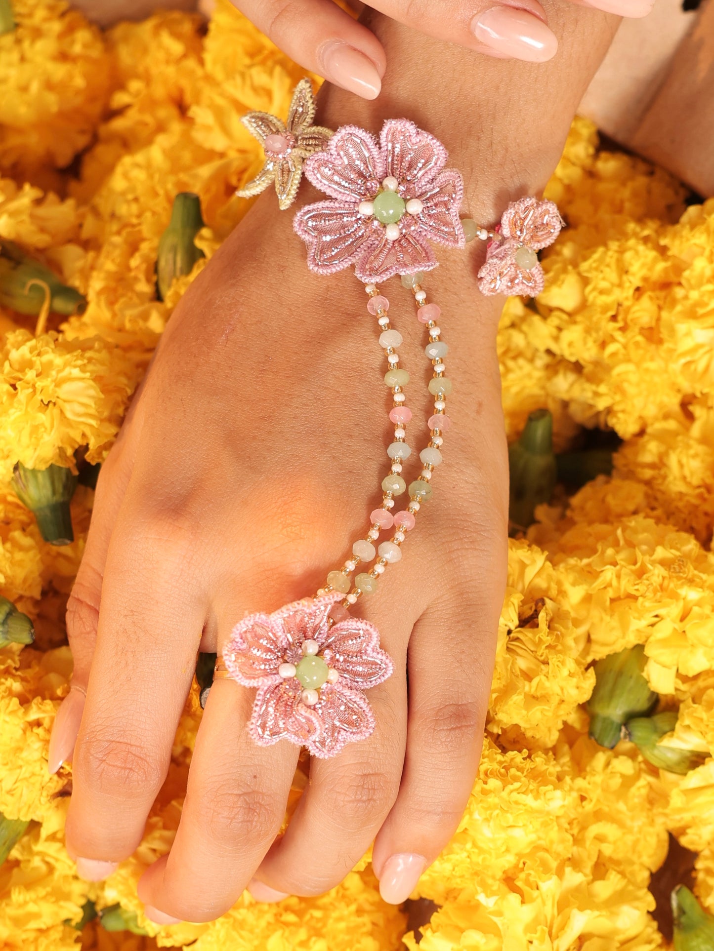 Floral Pixie Pair of Hathphool