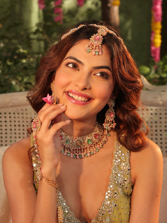 Dream Girl (Drop Earrings, Mathapatti, Necklace & Pair of Hathphool Set)