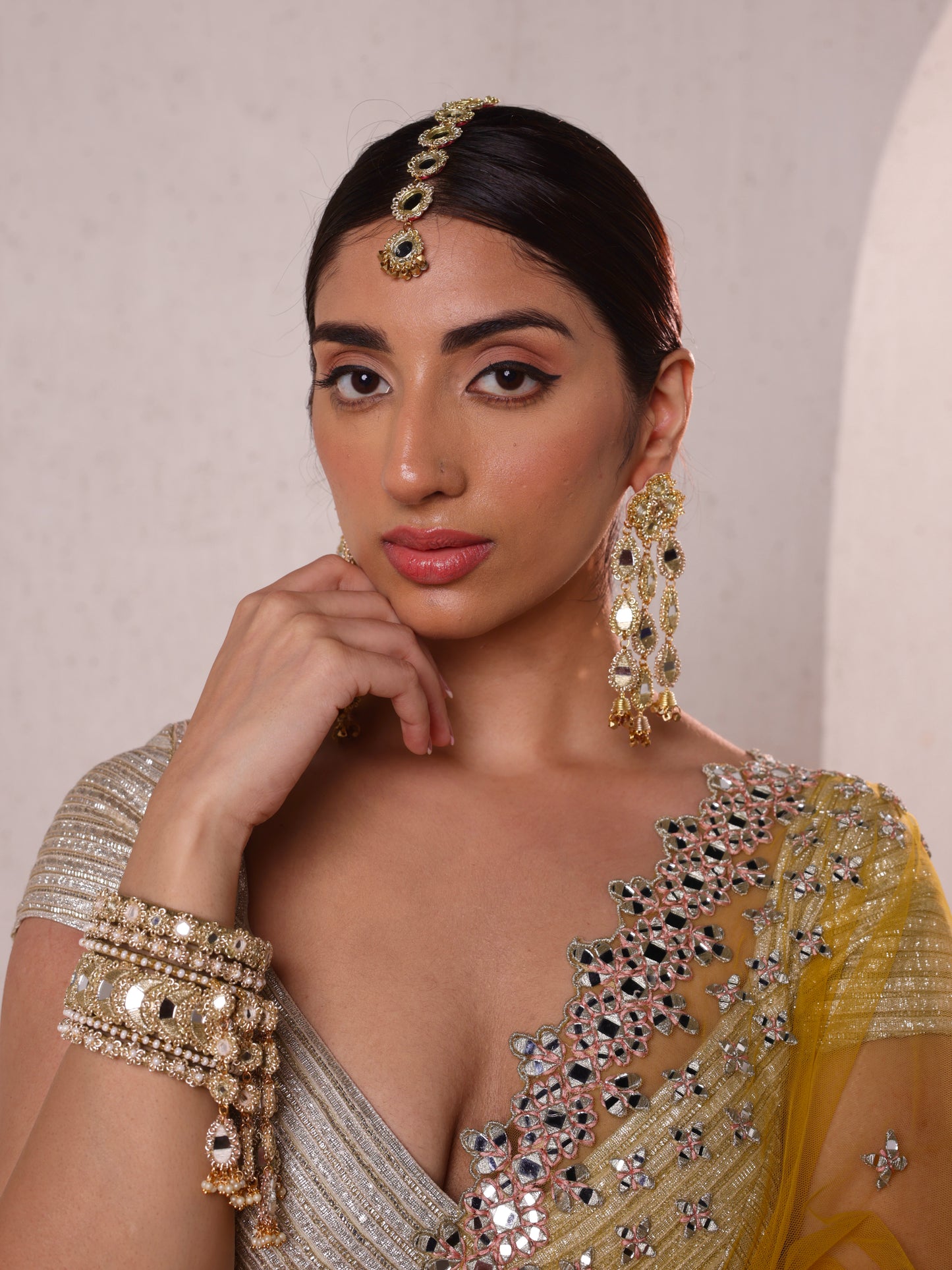 Ishq Gold Mangtikka