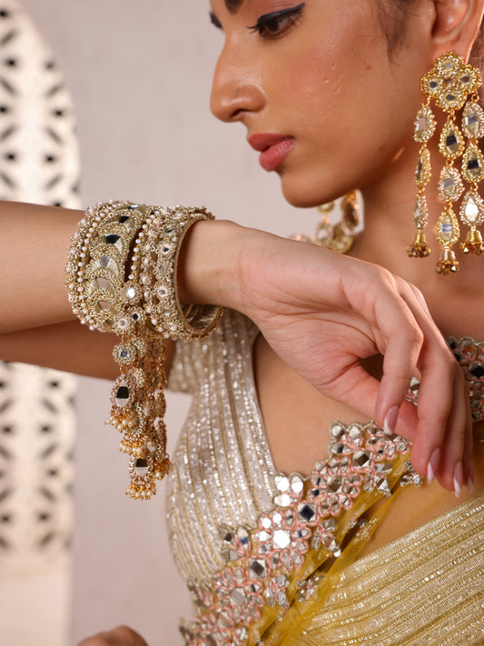 Ishq Gold Theme
