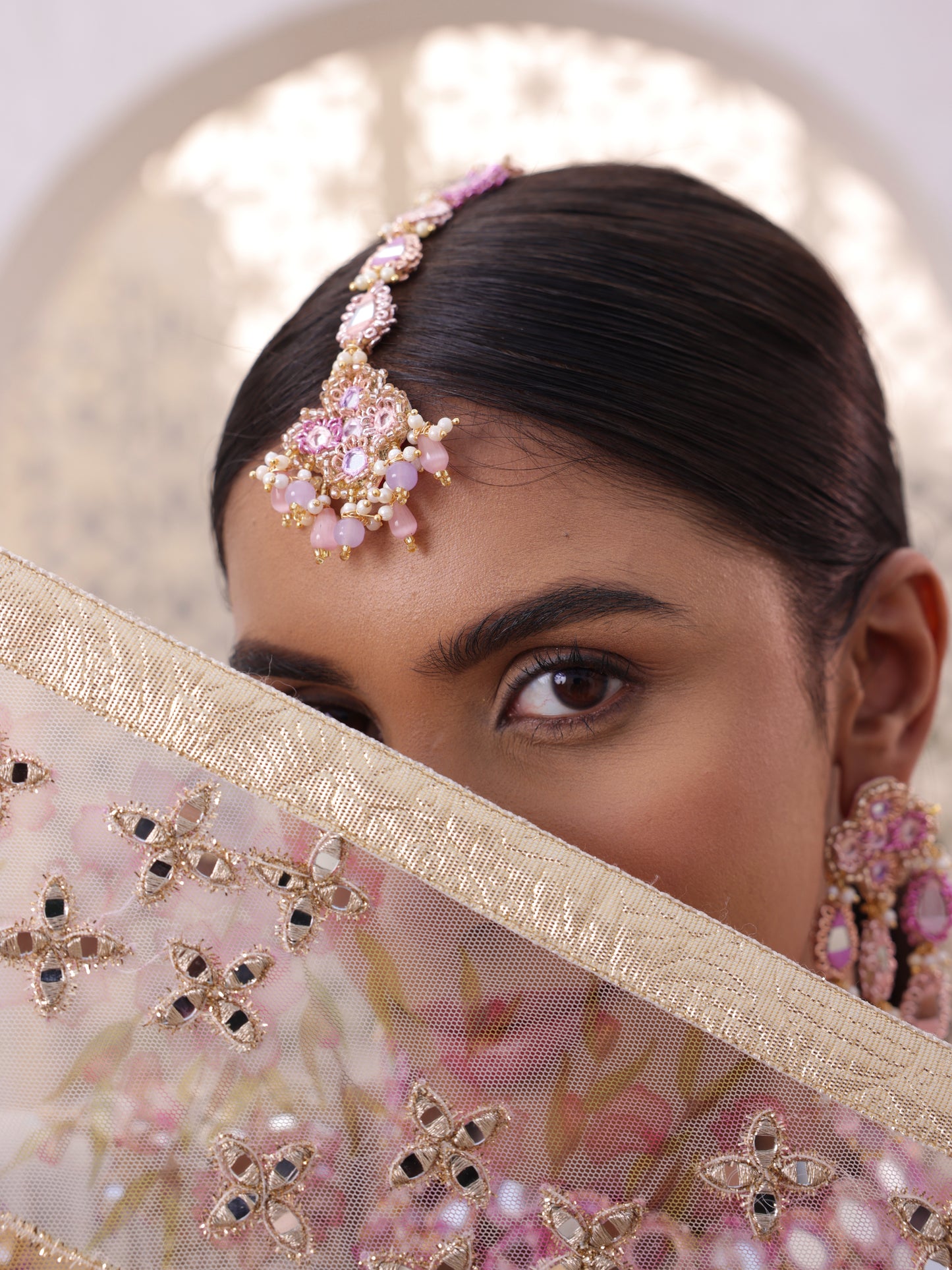 Ishq Lilac Mangtikka