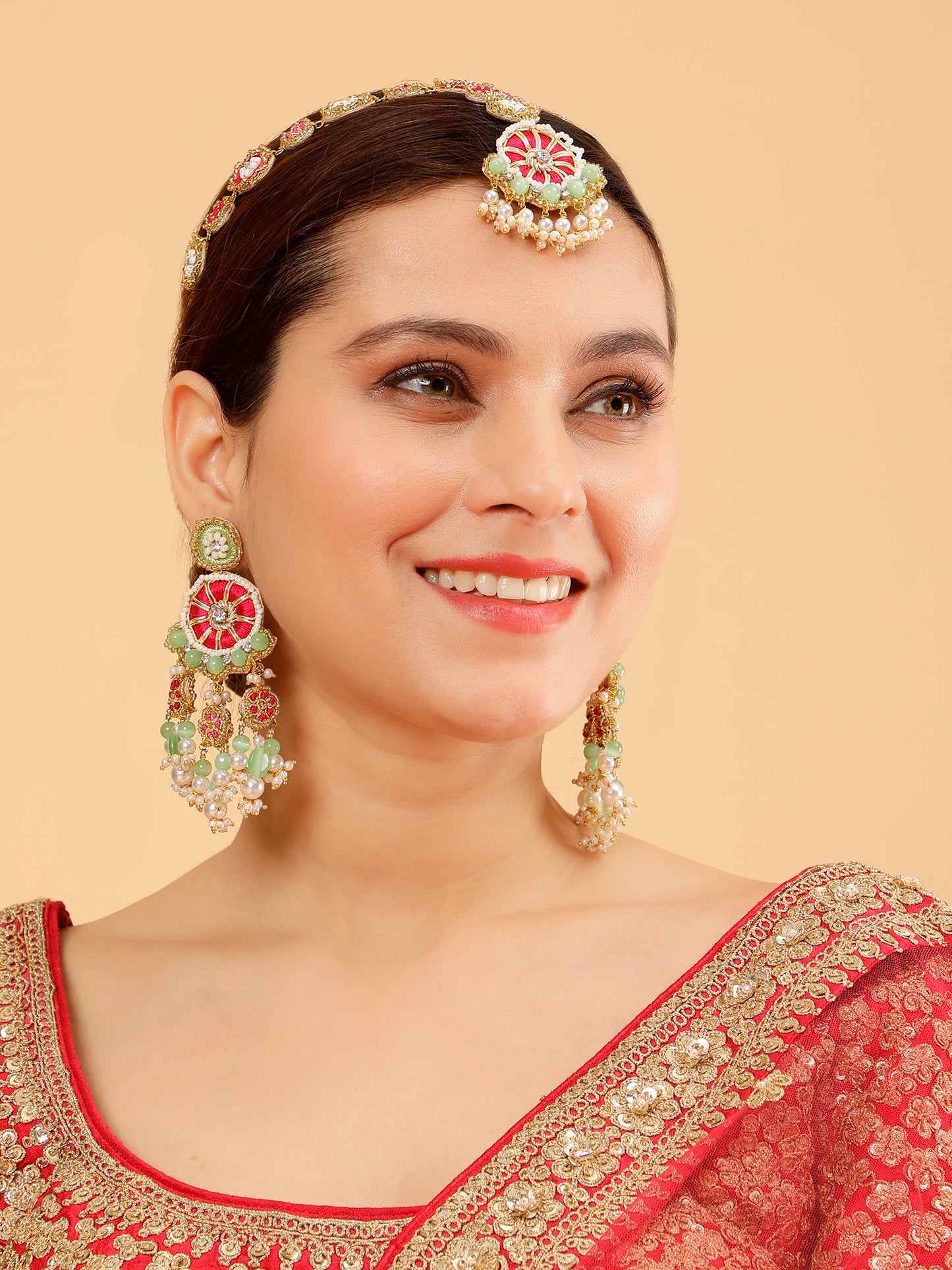 Saanjh (Earrings & Mathapatti)