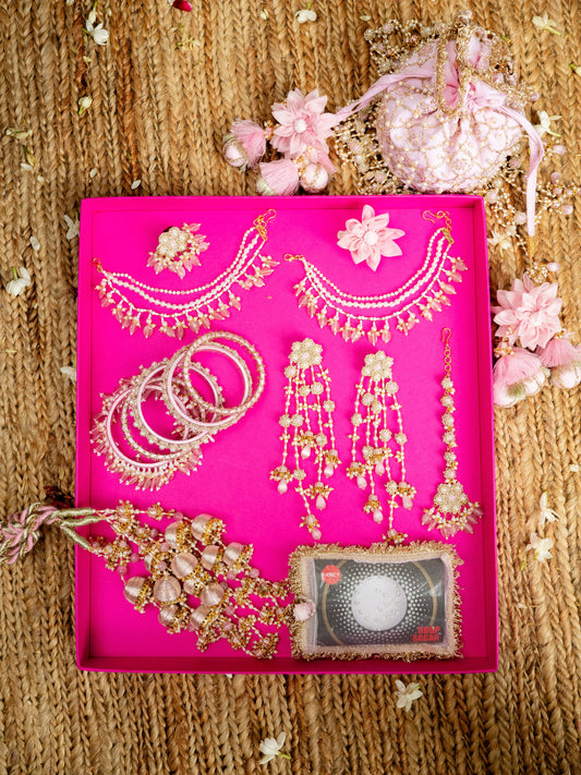 Chand Head-To-Toe Karwa Chauth Shringaar Hamper