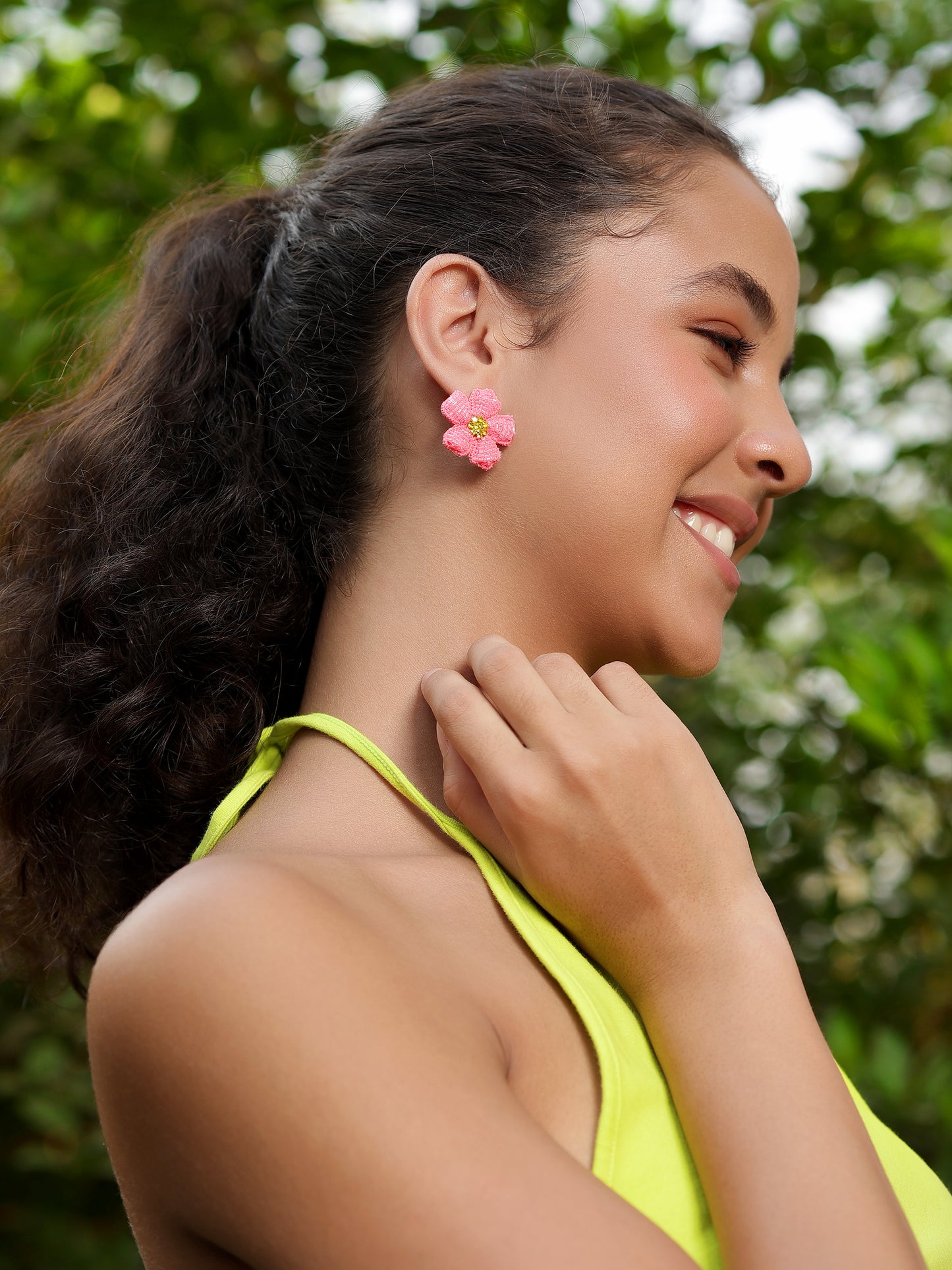 Bloom Earrings - Neon Pink
