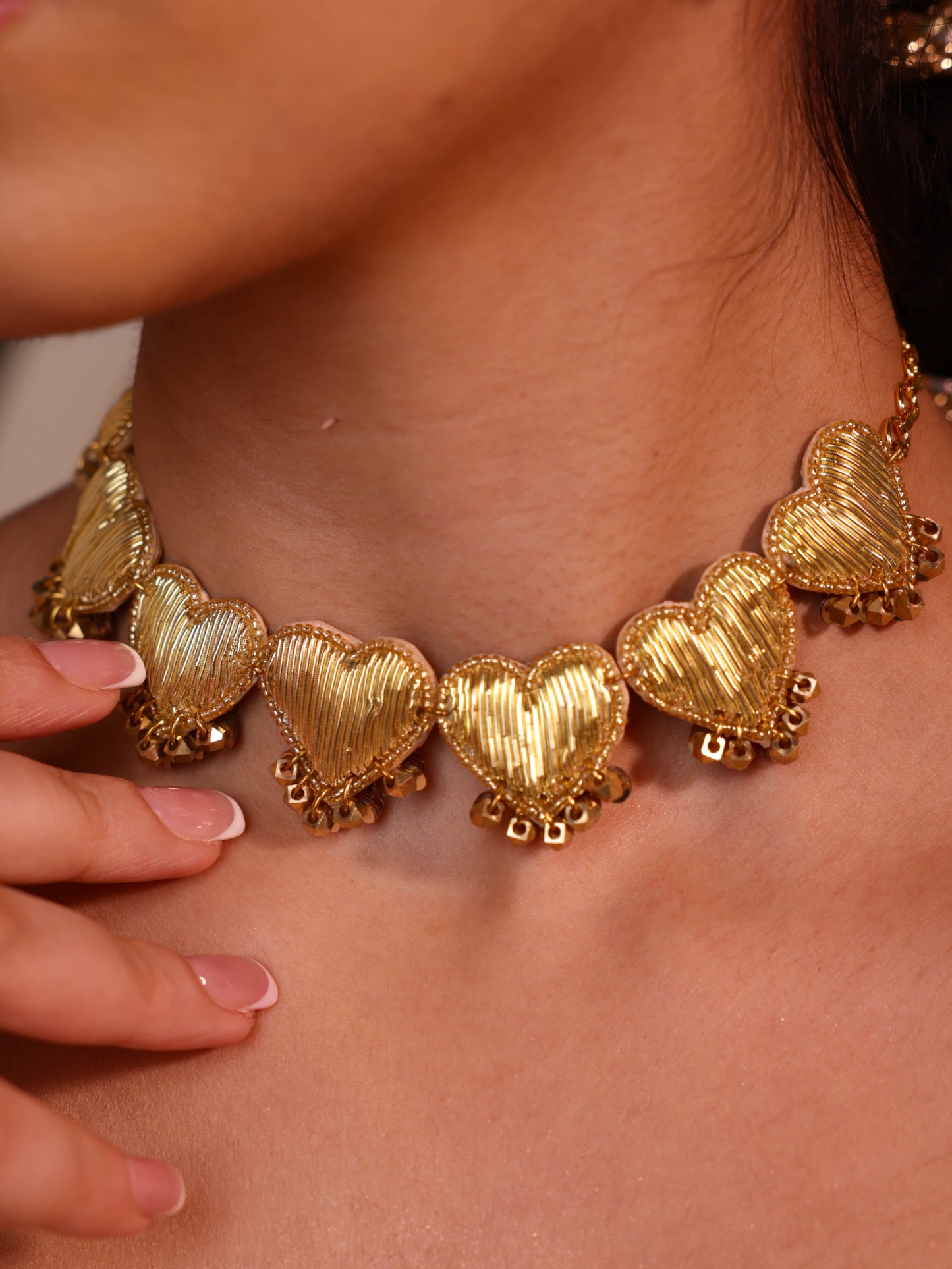 Rumi (Stud Earrings, Mangtikka & Choker)