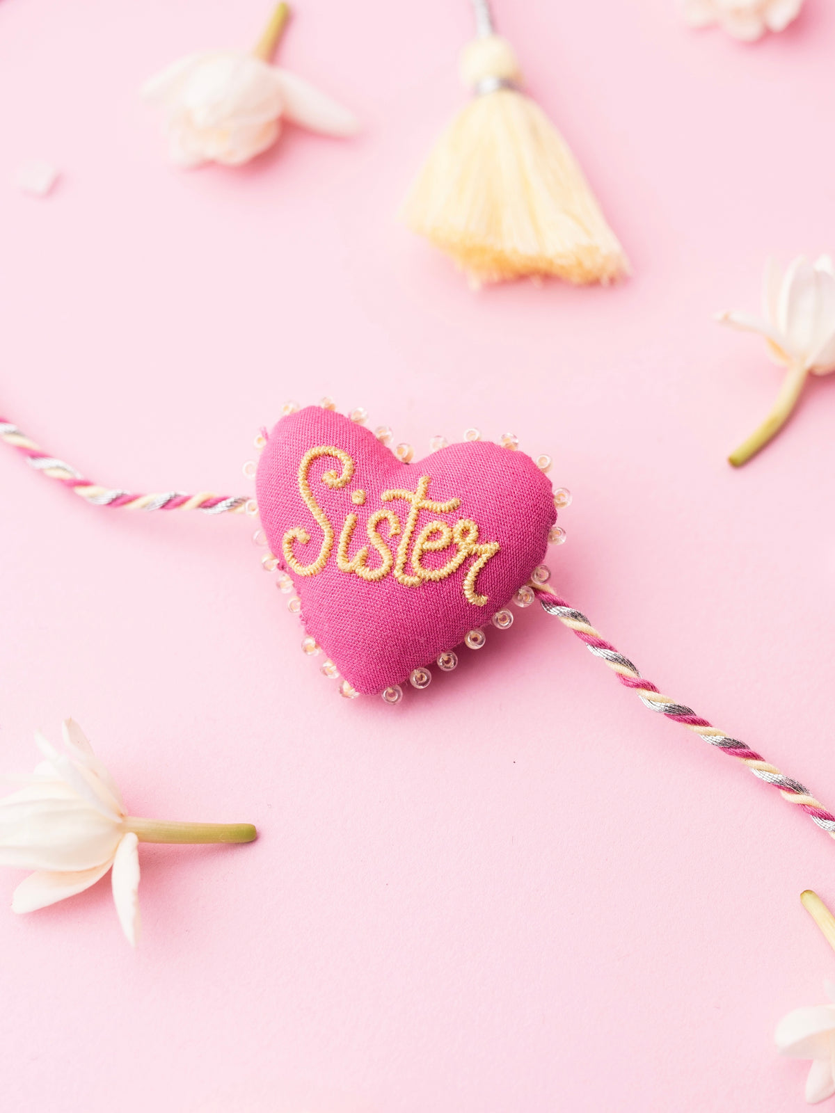 Sister 3D Heart Rakhi – TONOTO