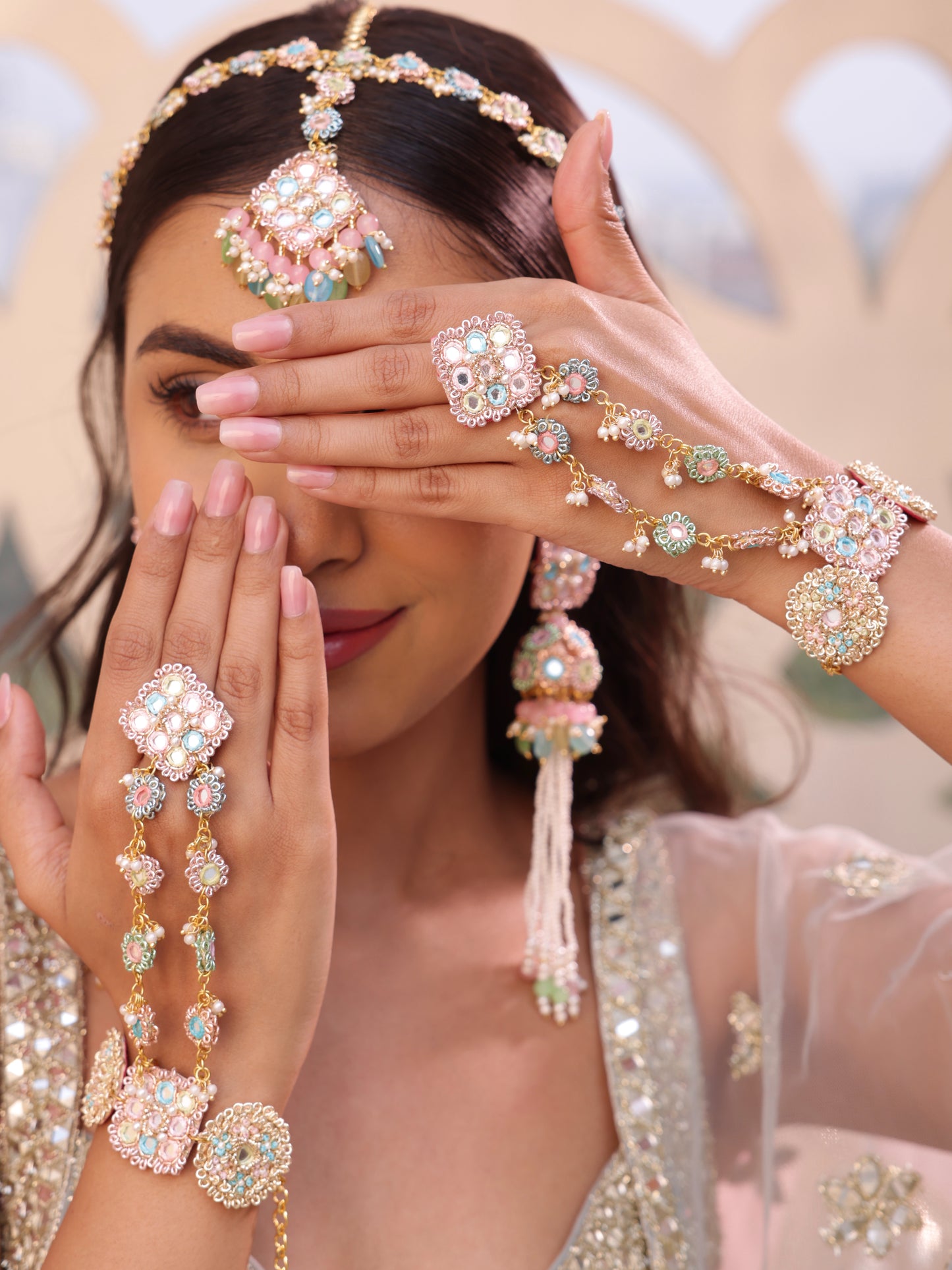 Ulfat (Stud Earrings, Mangtikka, Necklace with Drop & Pair of Hathphool)