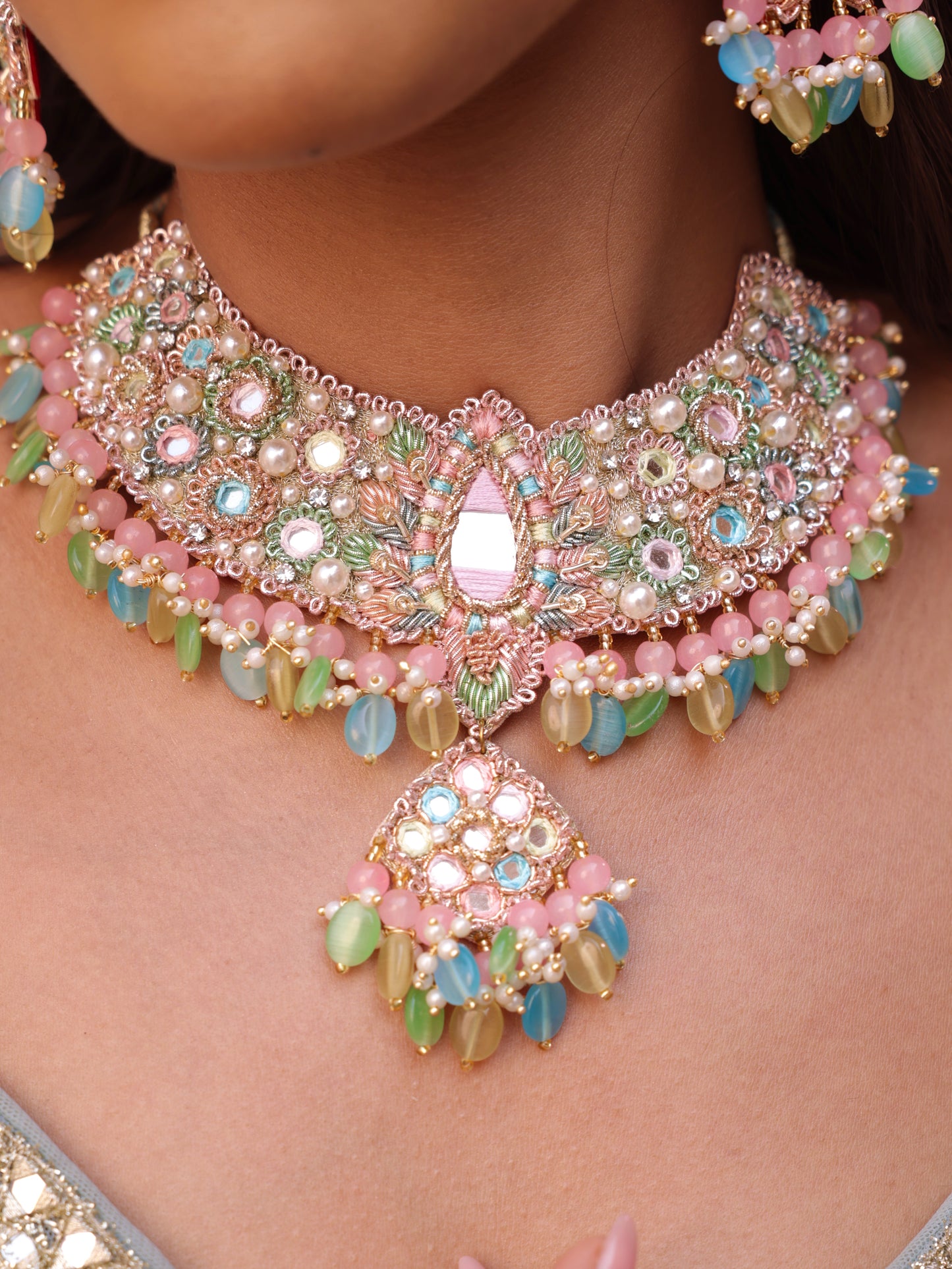 Ulfat (Stud Earrings, Mangtikka, Necklace with Drop & Pair of Hathphool)